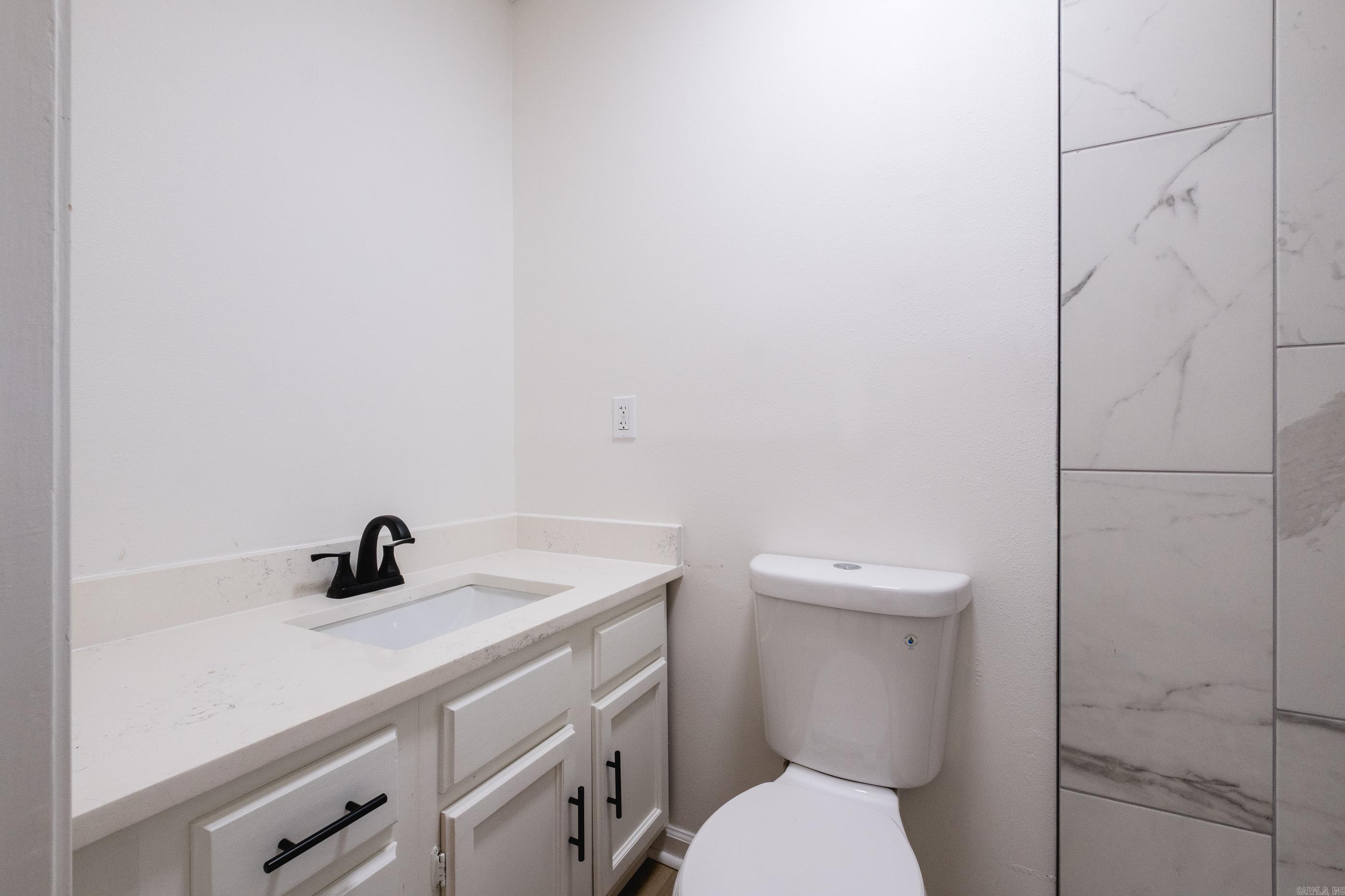 17 Sunset Drive North Little Rock, AR 72118