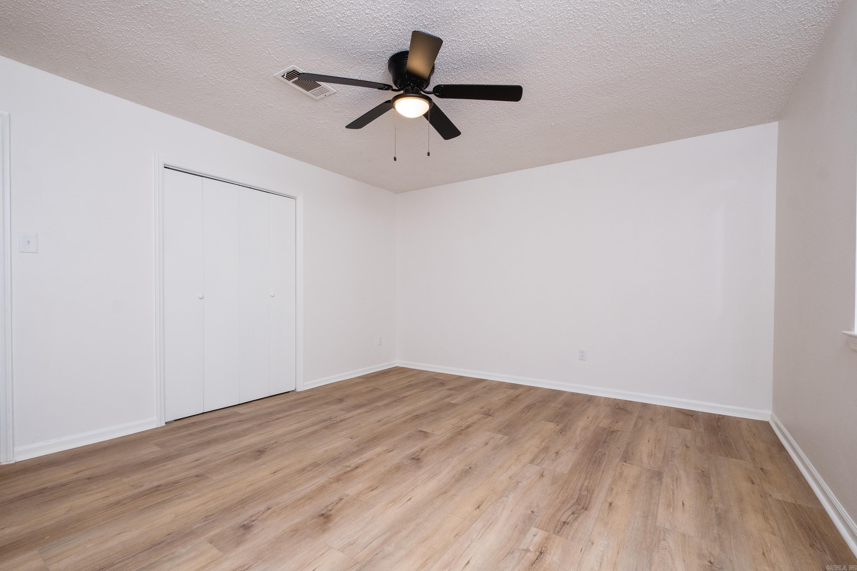 17 Sunset Drive North Little Rock, AR 72118