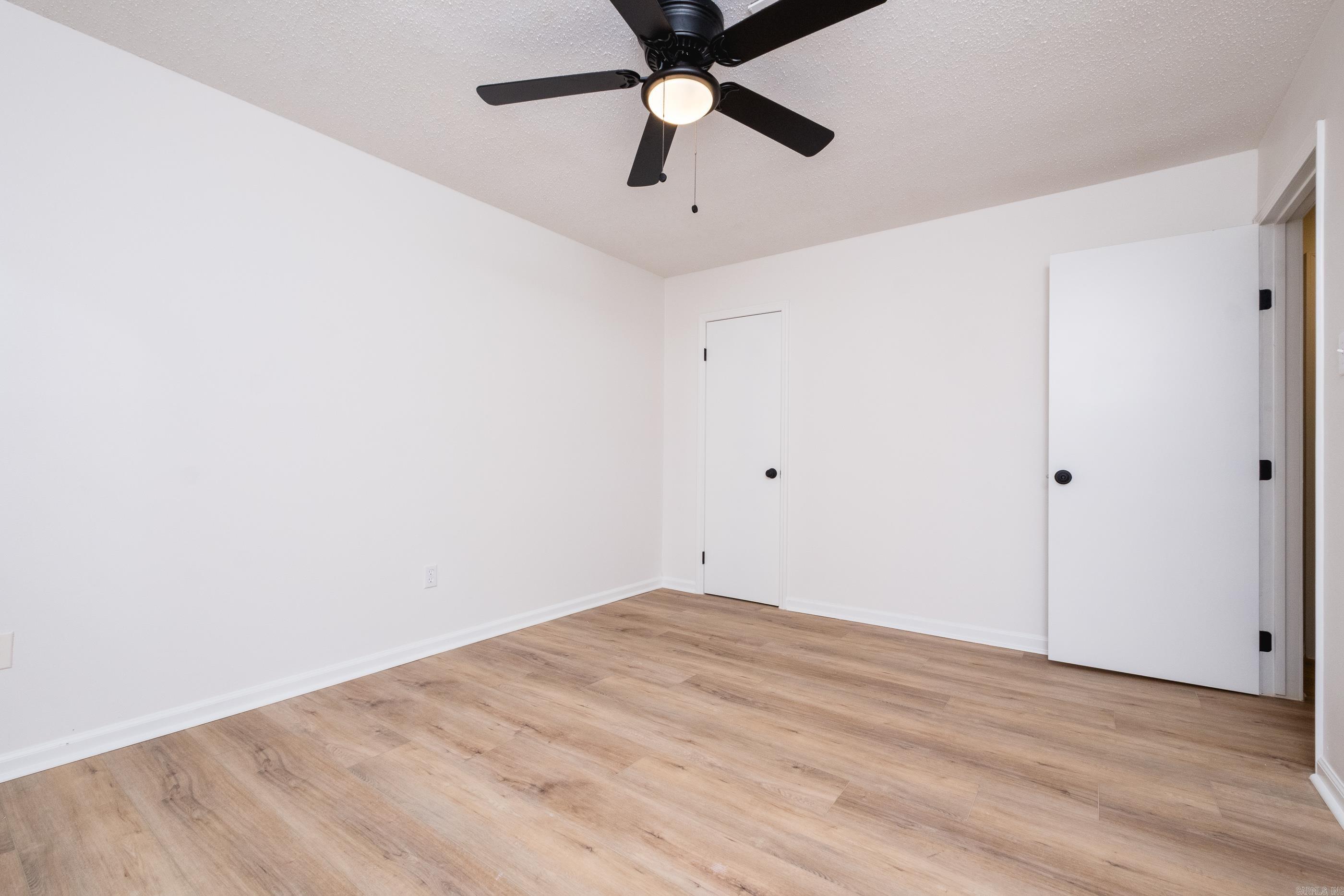 17 Sunset Drive North Little Rock, AR 72118