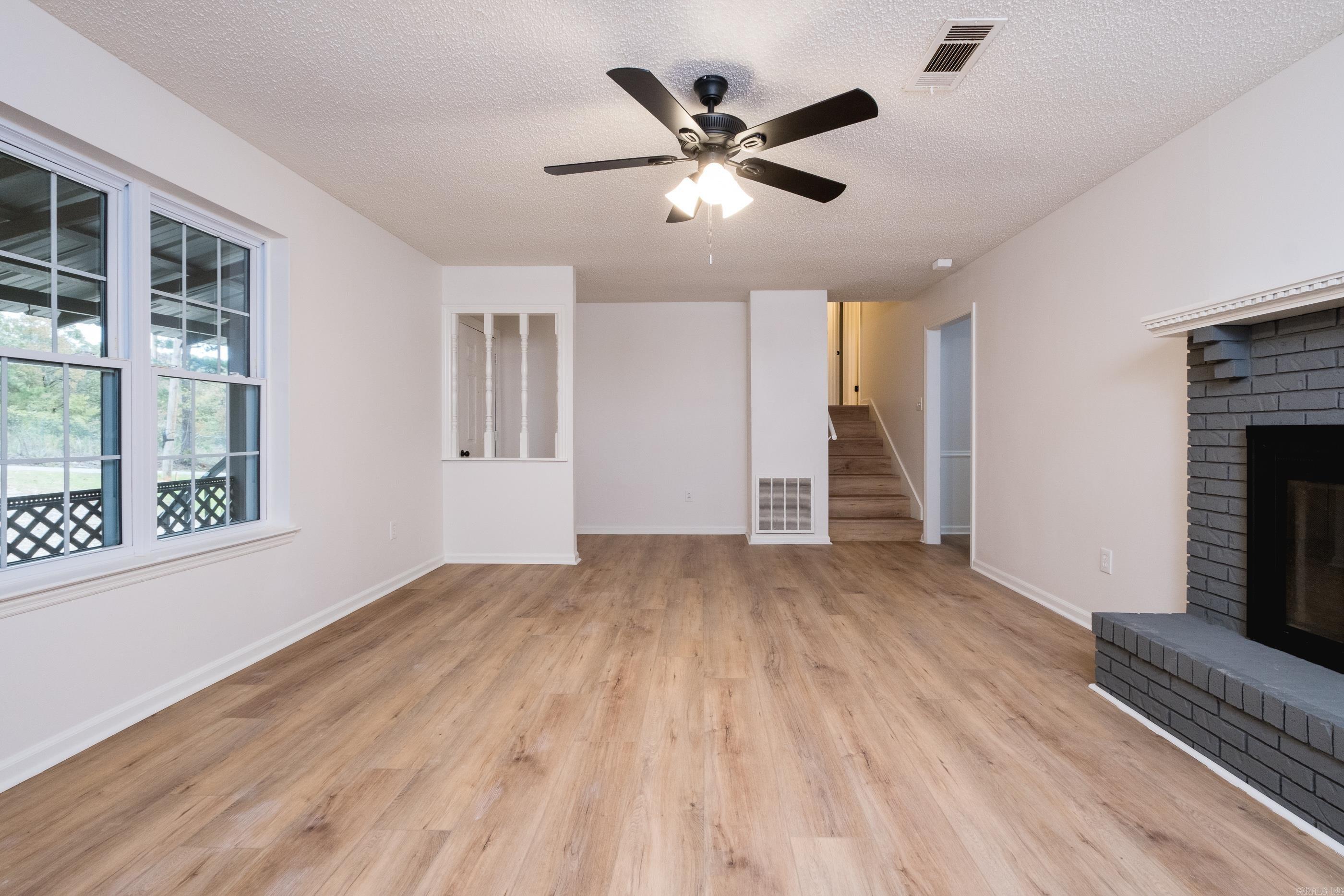 17 Sunset Drive North Little Rock, AR 72118