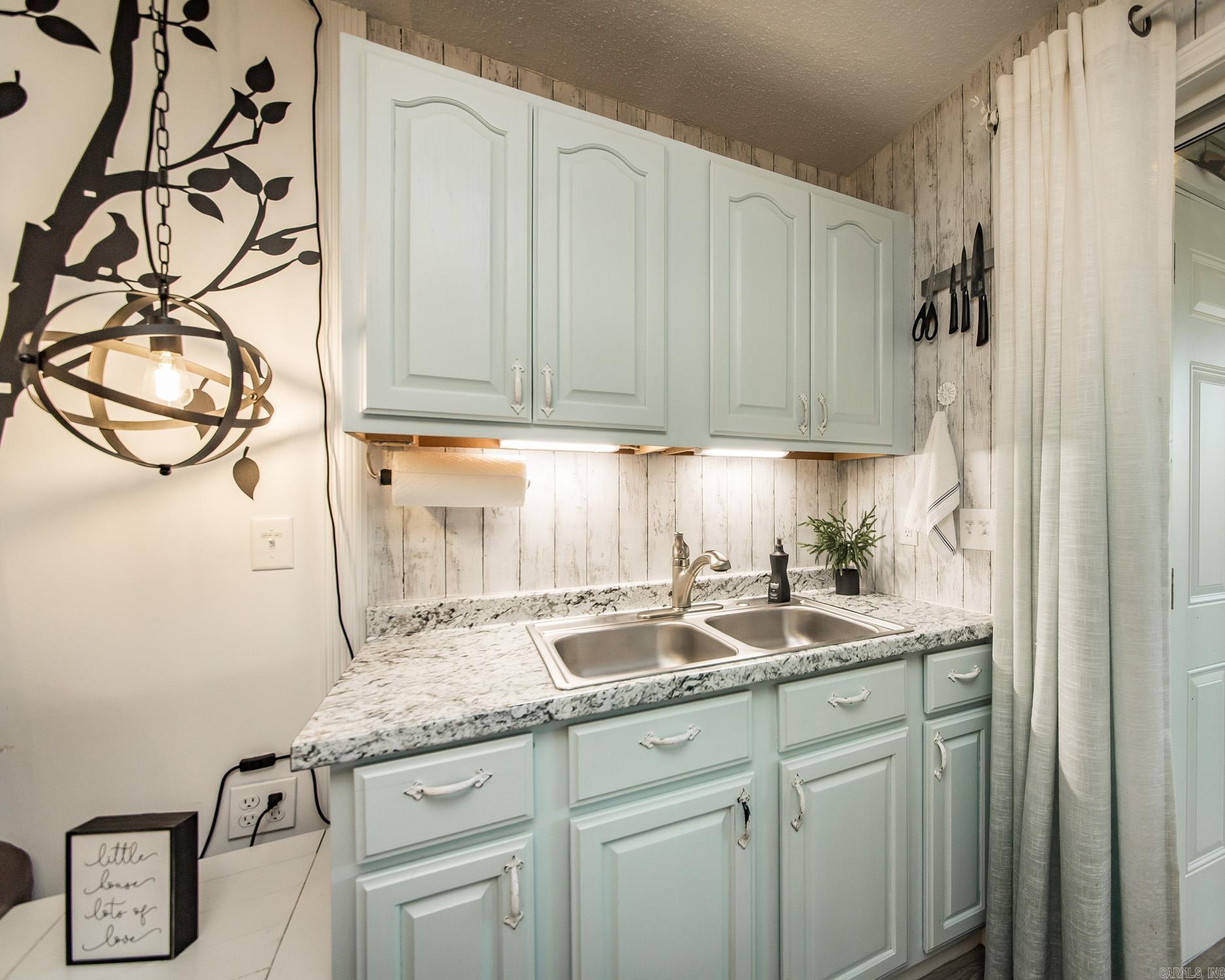 3028 Summerhill Place  Fairfield Bay, AR