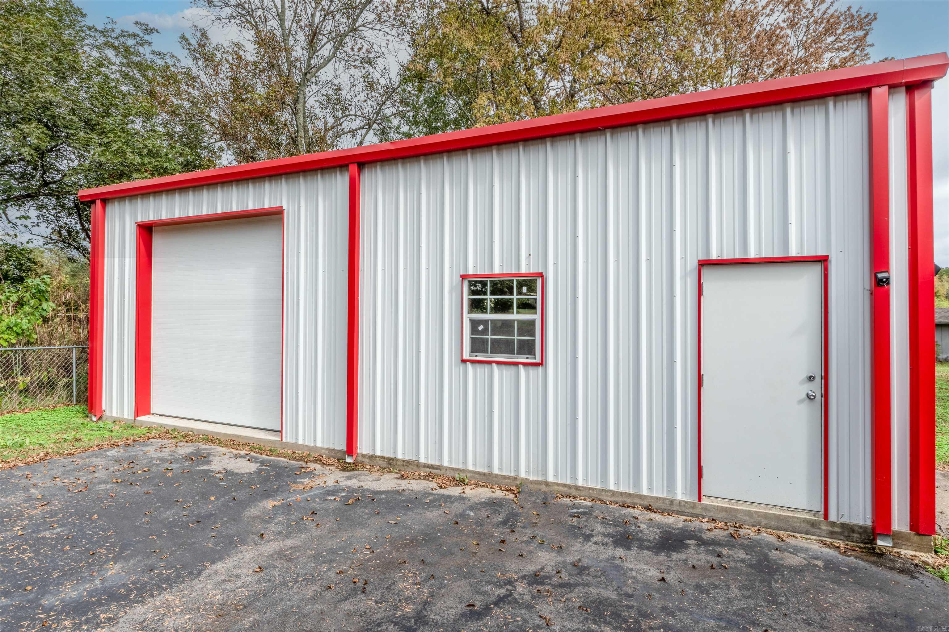 216 Highway 107 Enola, AR 72047