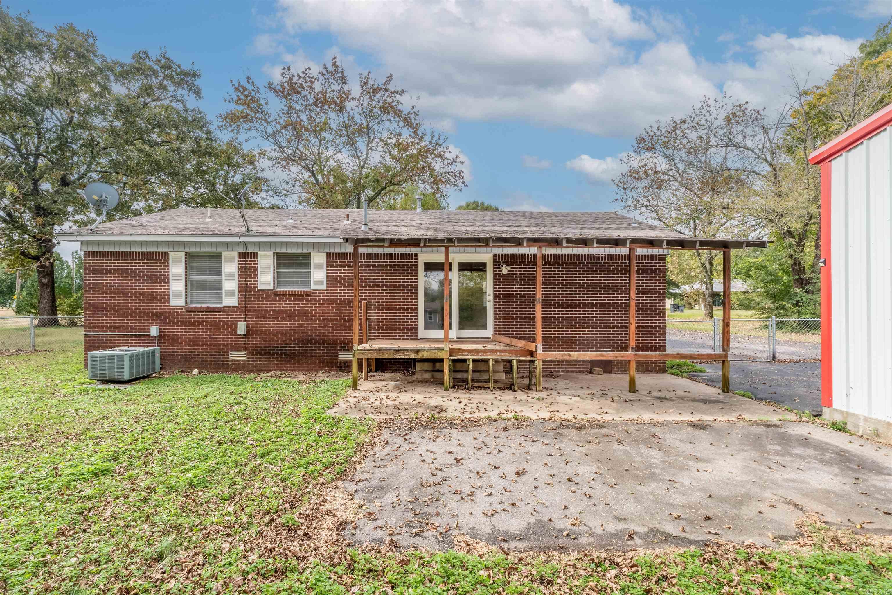 216 Highway 107 Enola, AR 72047