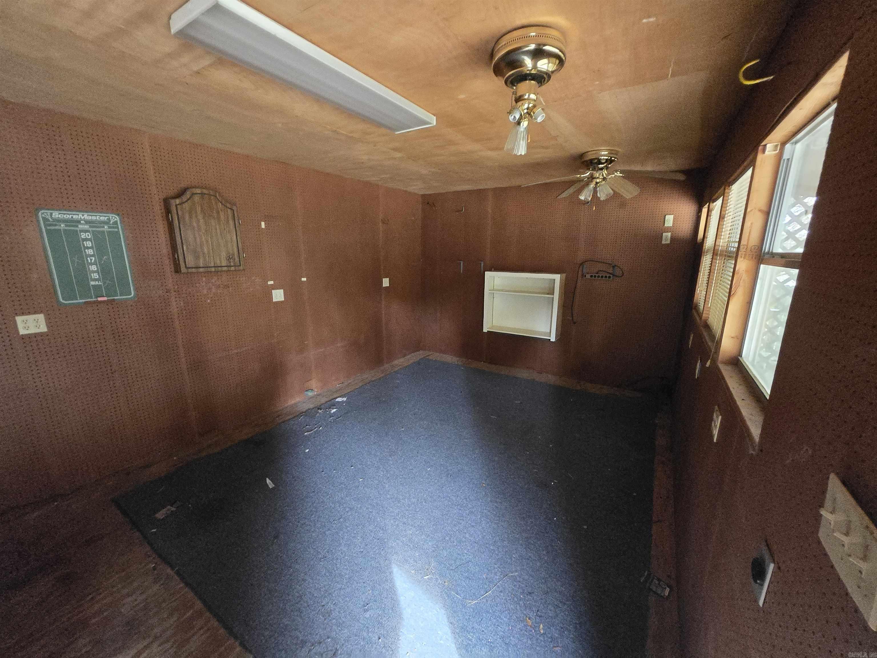 1010 S Columbus Street Stuttgart, AR 72160