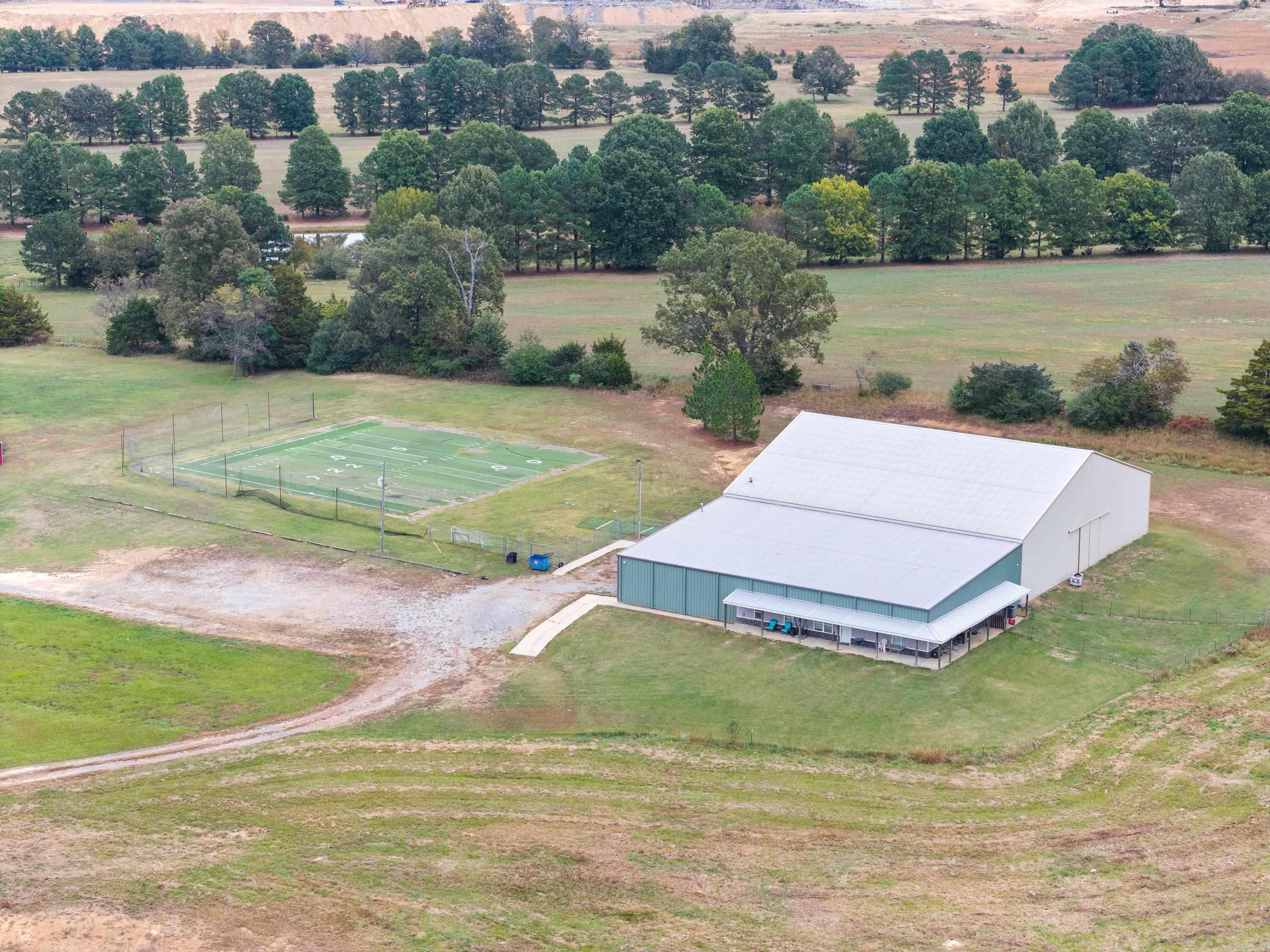 224 25 N  Greenbrier, AR