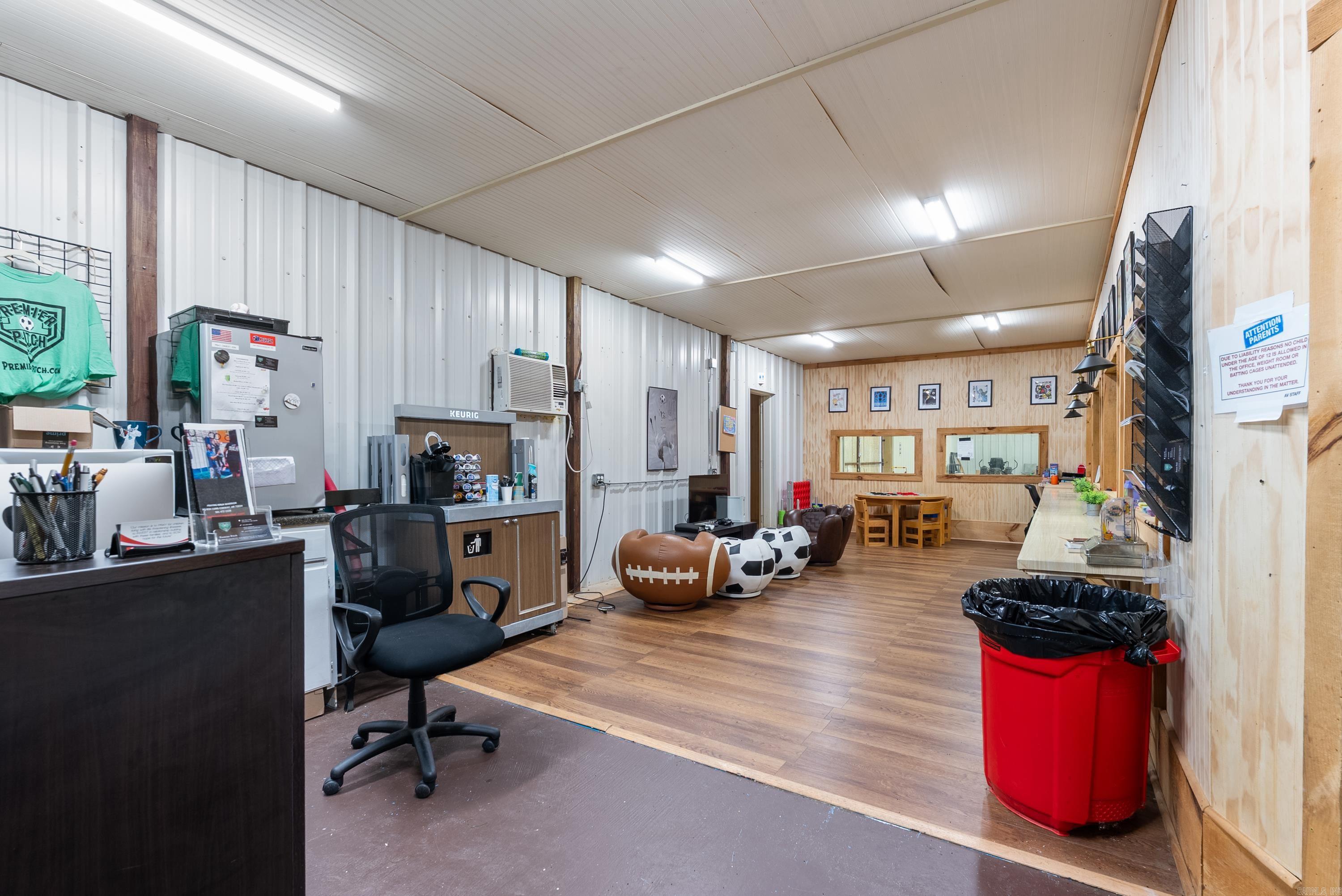 224 25 N  Greenbrier, AR