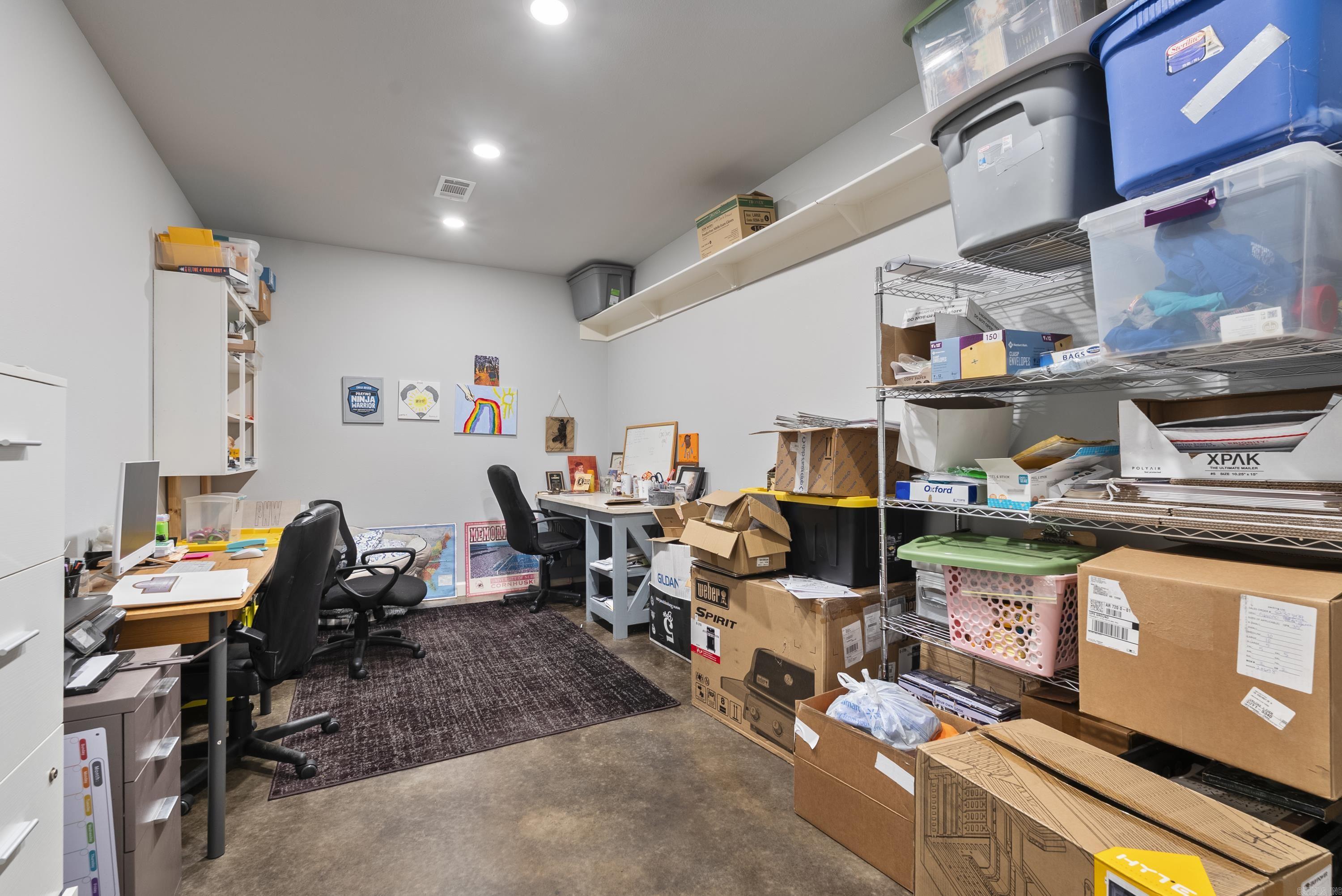 224 25 N  Greenbrier, AR