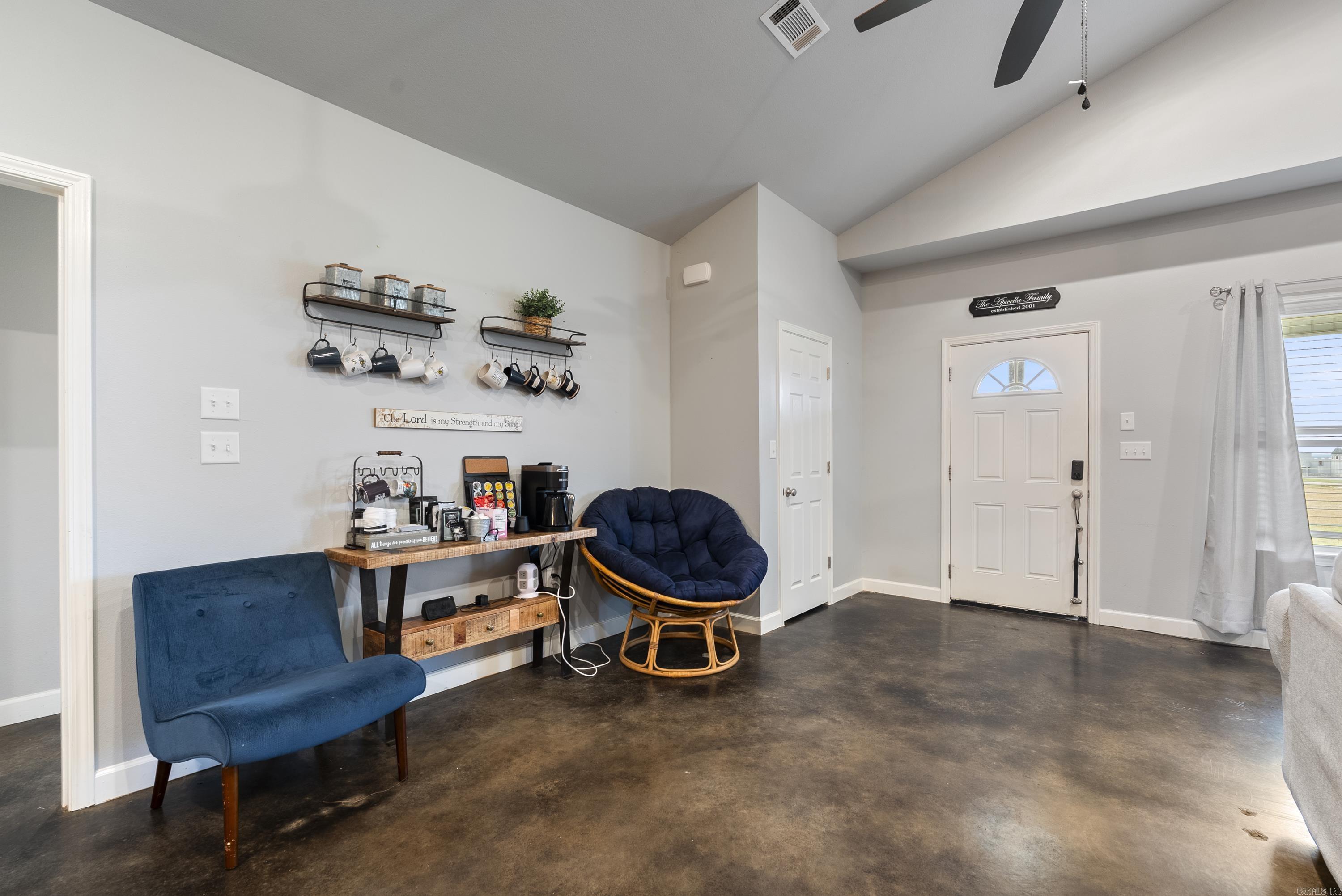 224 25 N  Greenbrier, AR