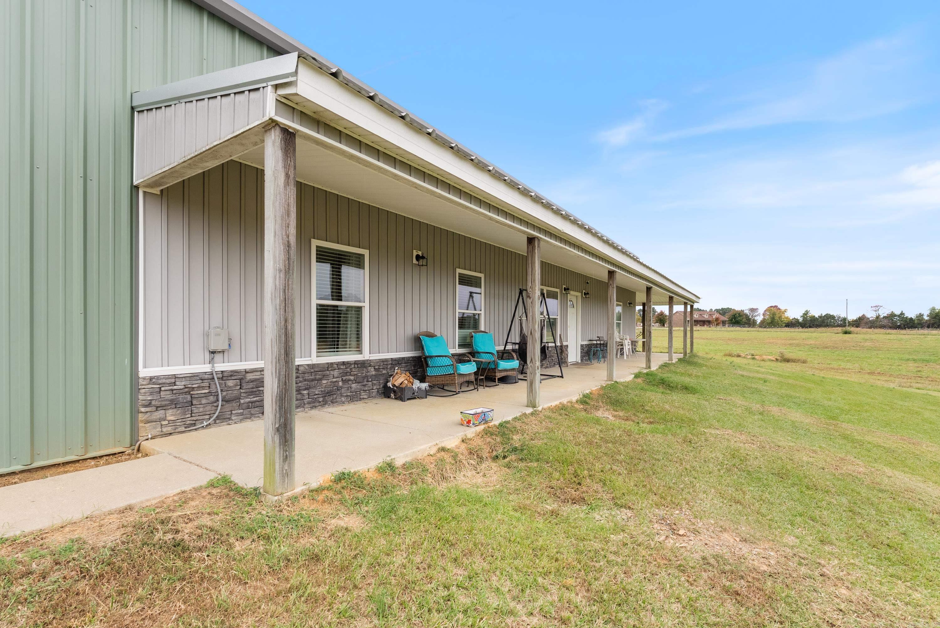 224 25 N  Greenbrier, AR