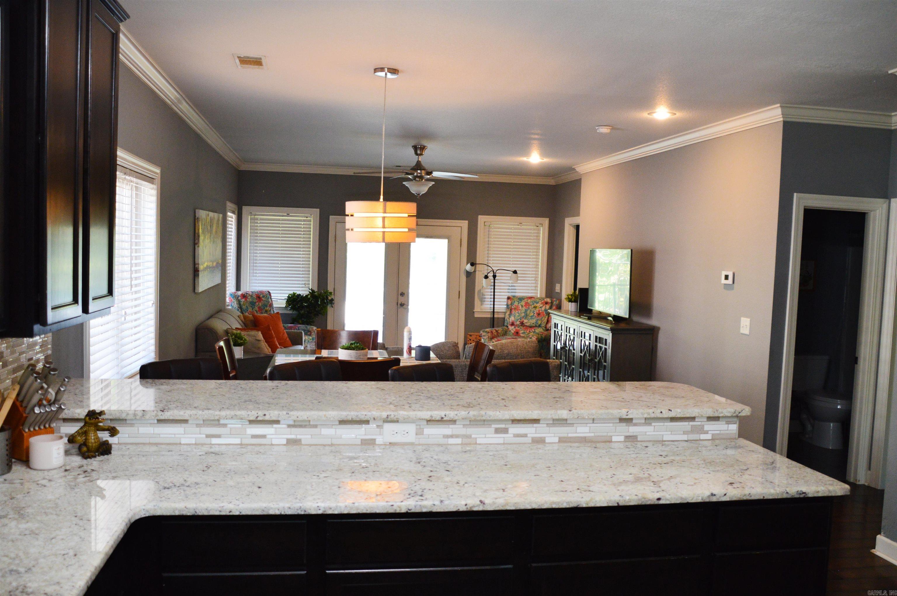 1133 Airport  Hot Springs, AR