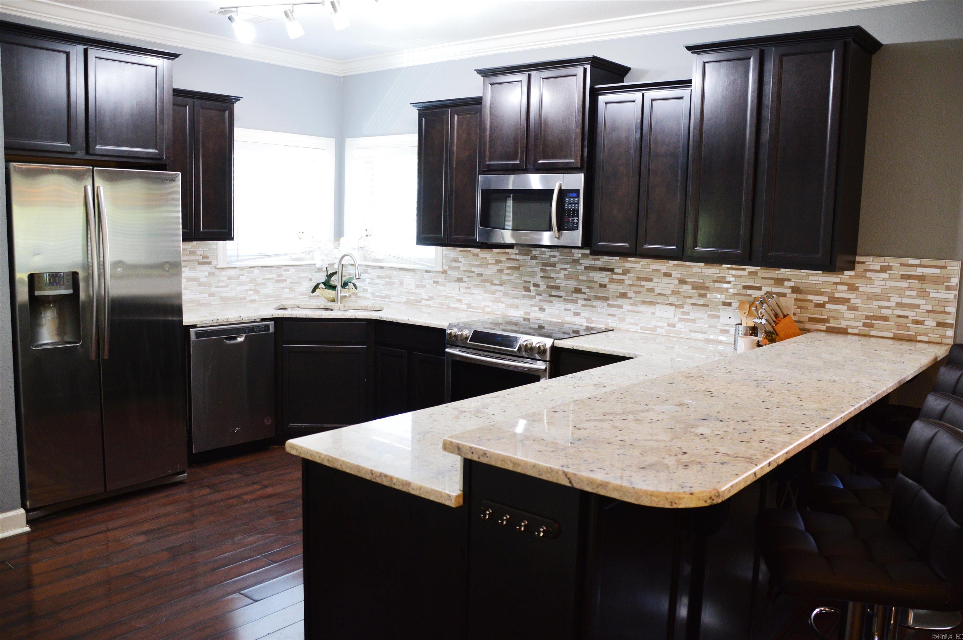 1133 Airport  Hot Springs, AR