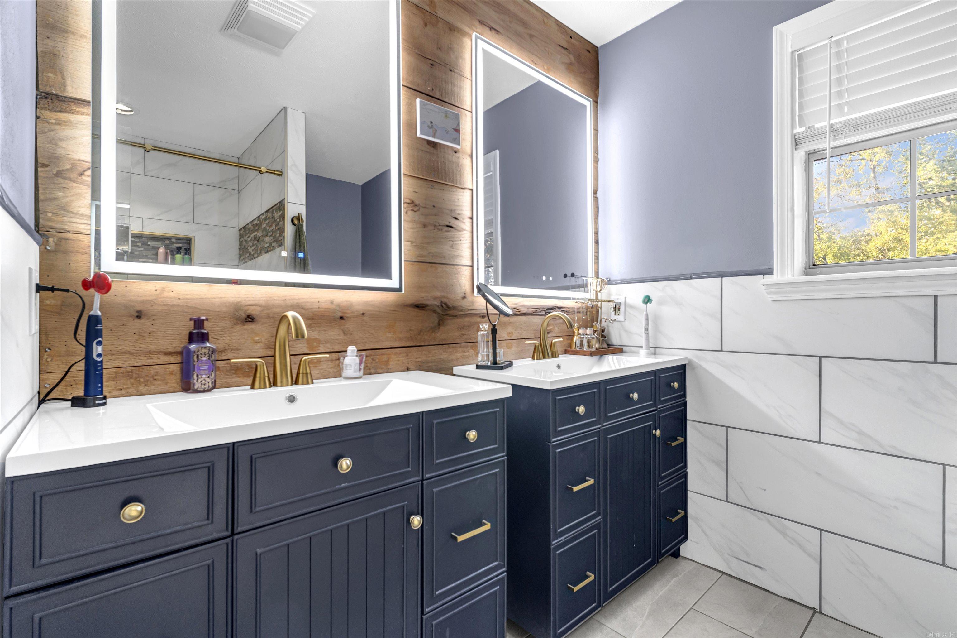 36 Par  Morrilton, AR