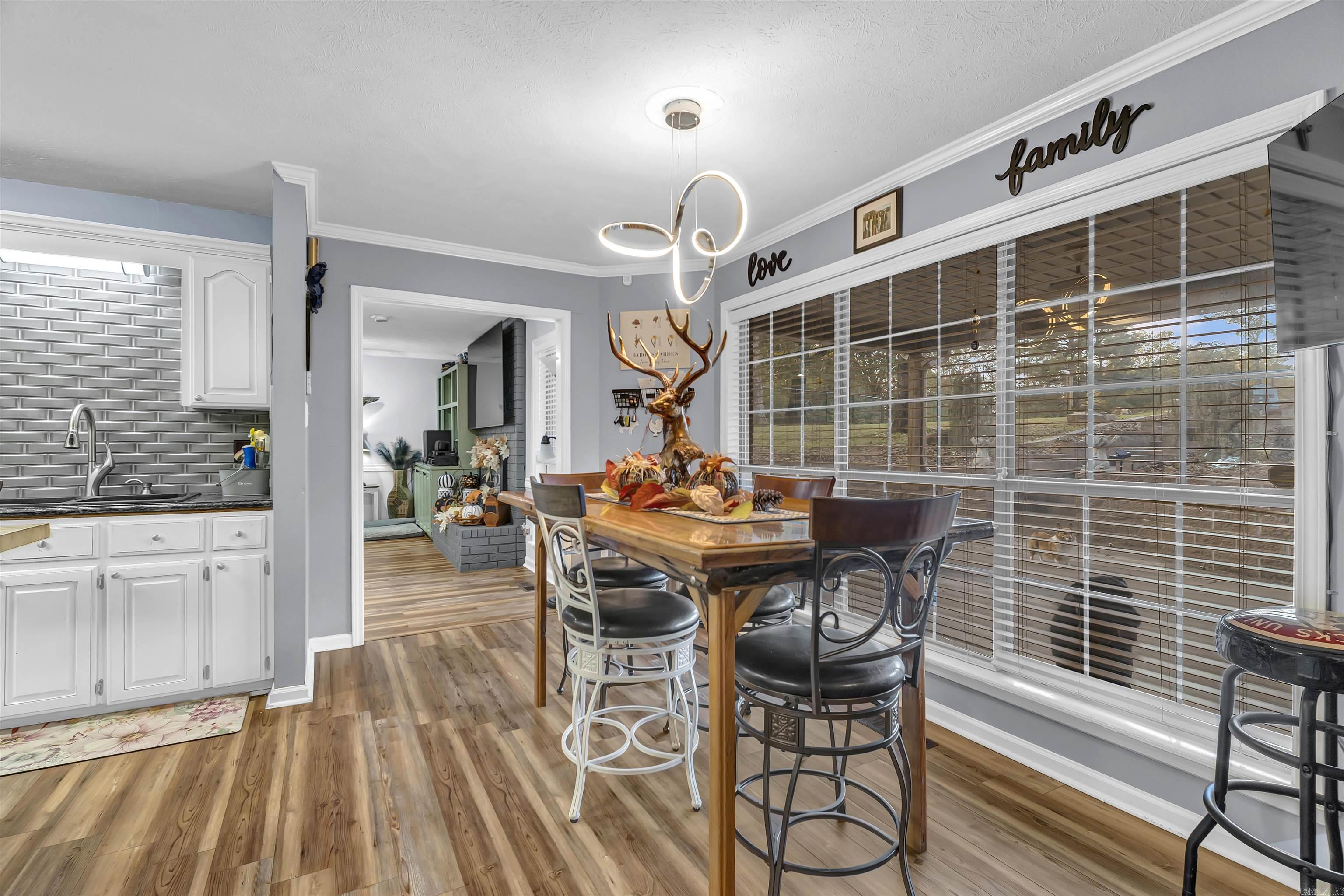 36 Par  Morrilton, AR