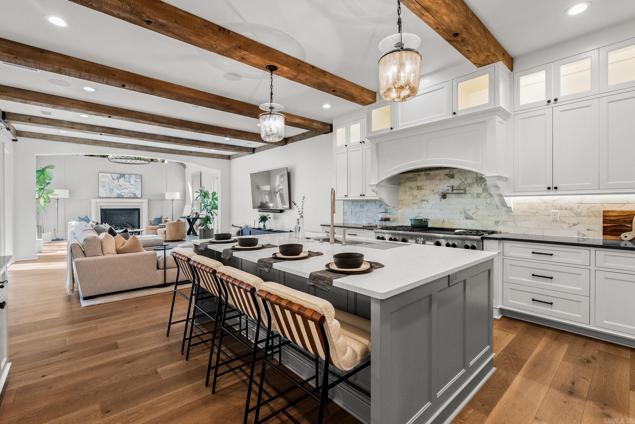 212 Sologne Court Little Rock, AR 72223