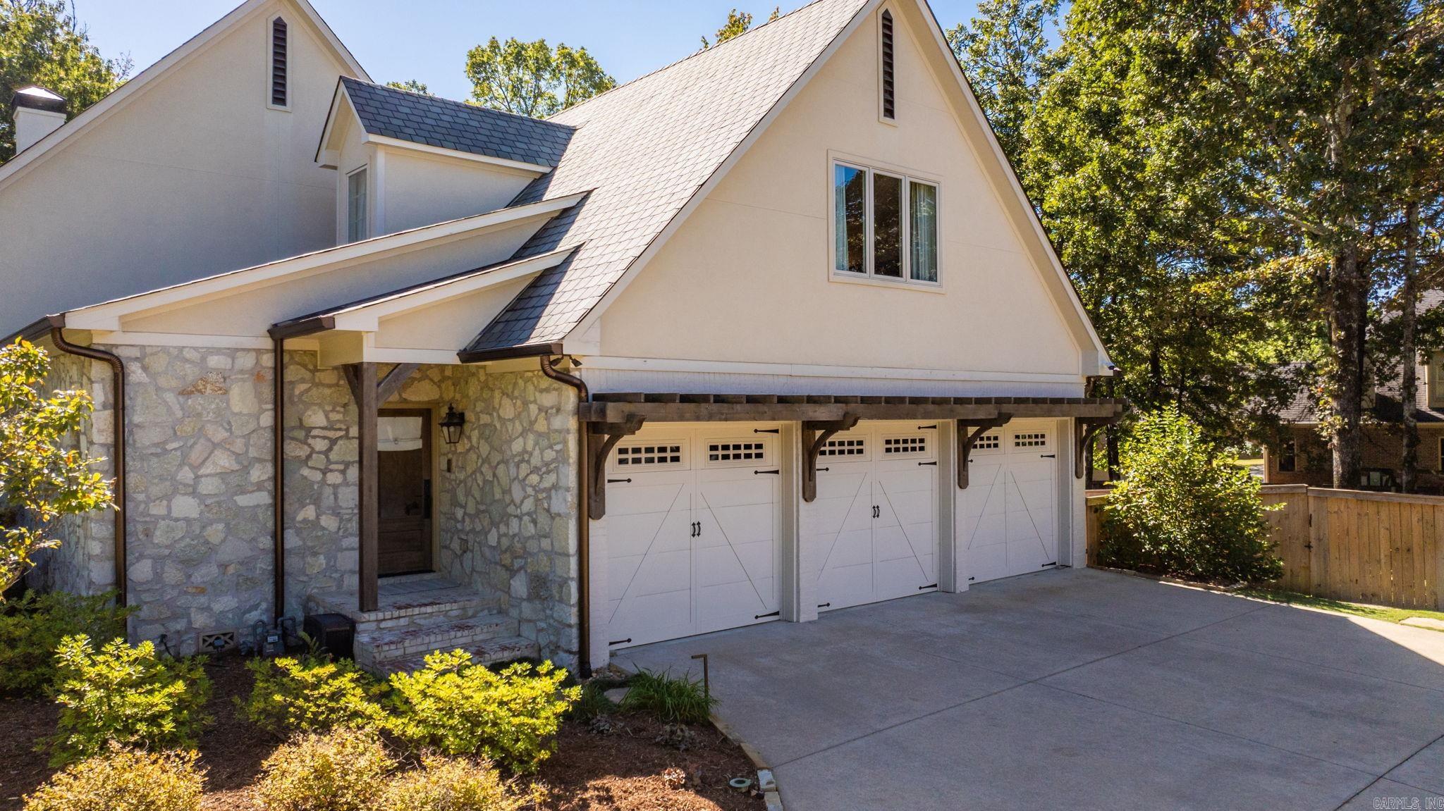 212 Sologne Court Little Rock, AR 72223