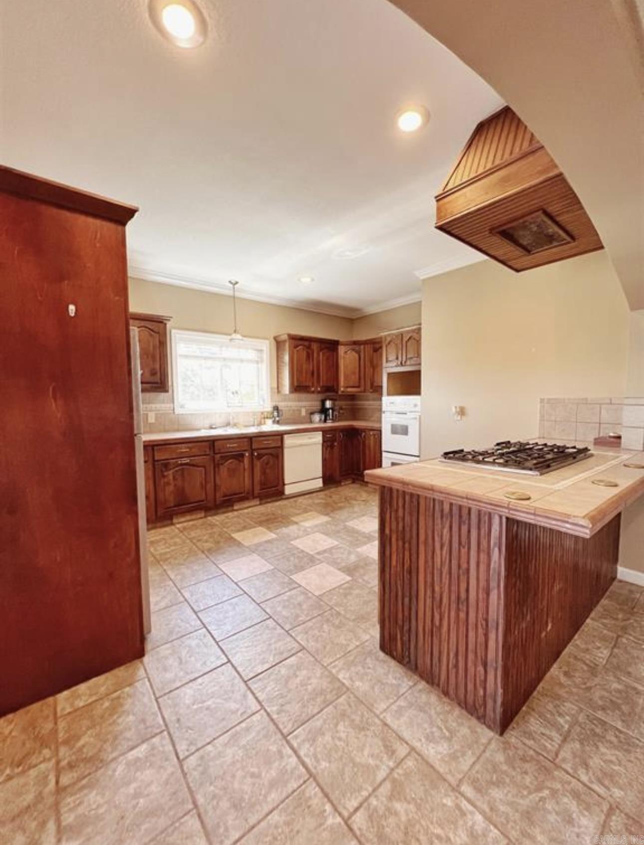 2543 Bonetown  Melbourne, AR