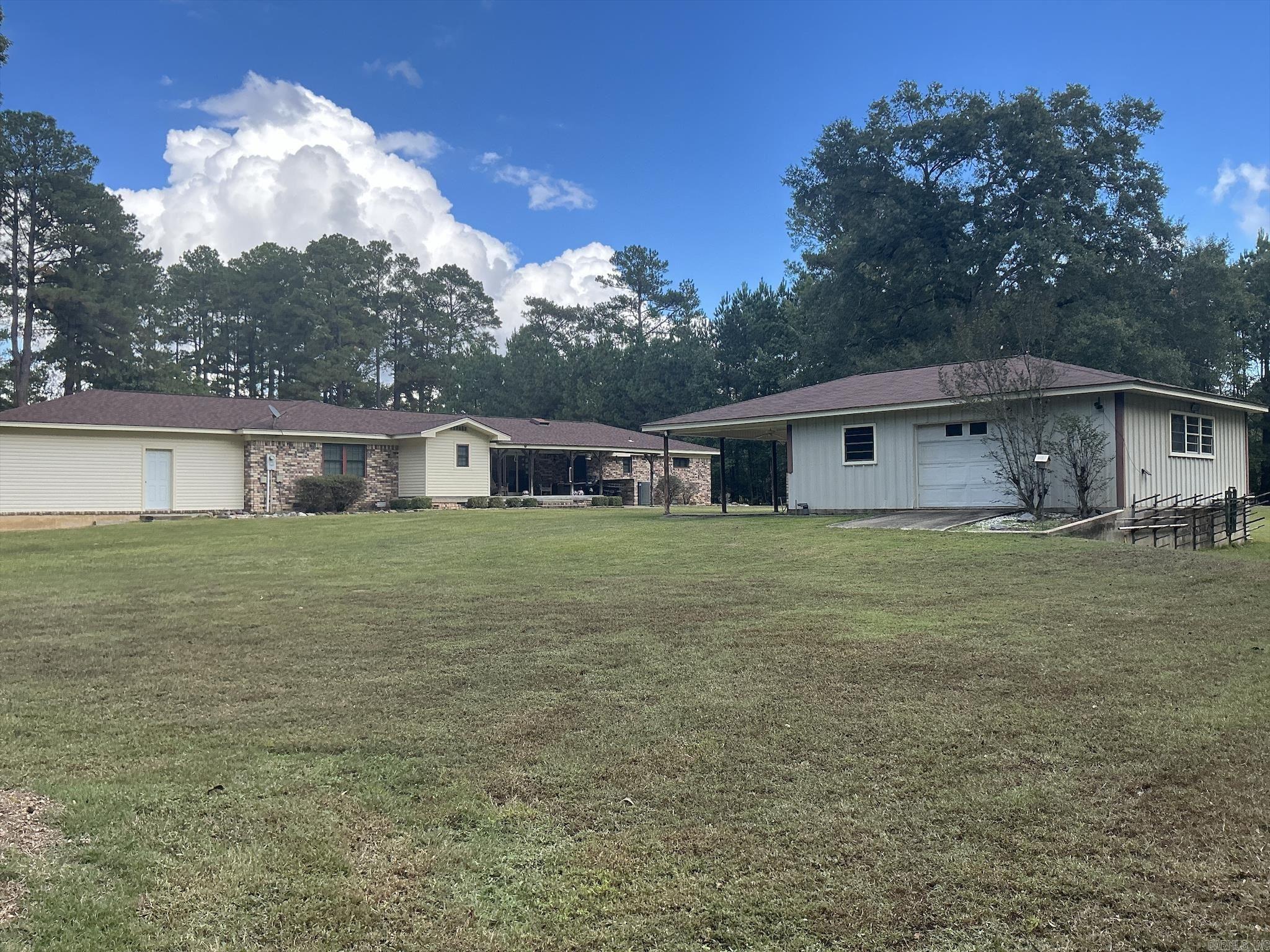 128 Brushy Creek DR Crossett, AR 71635