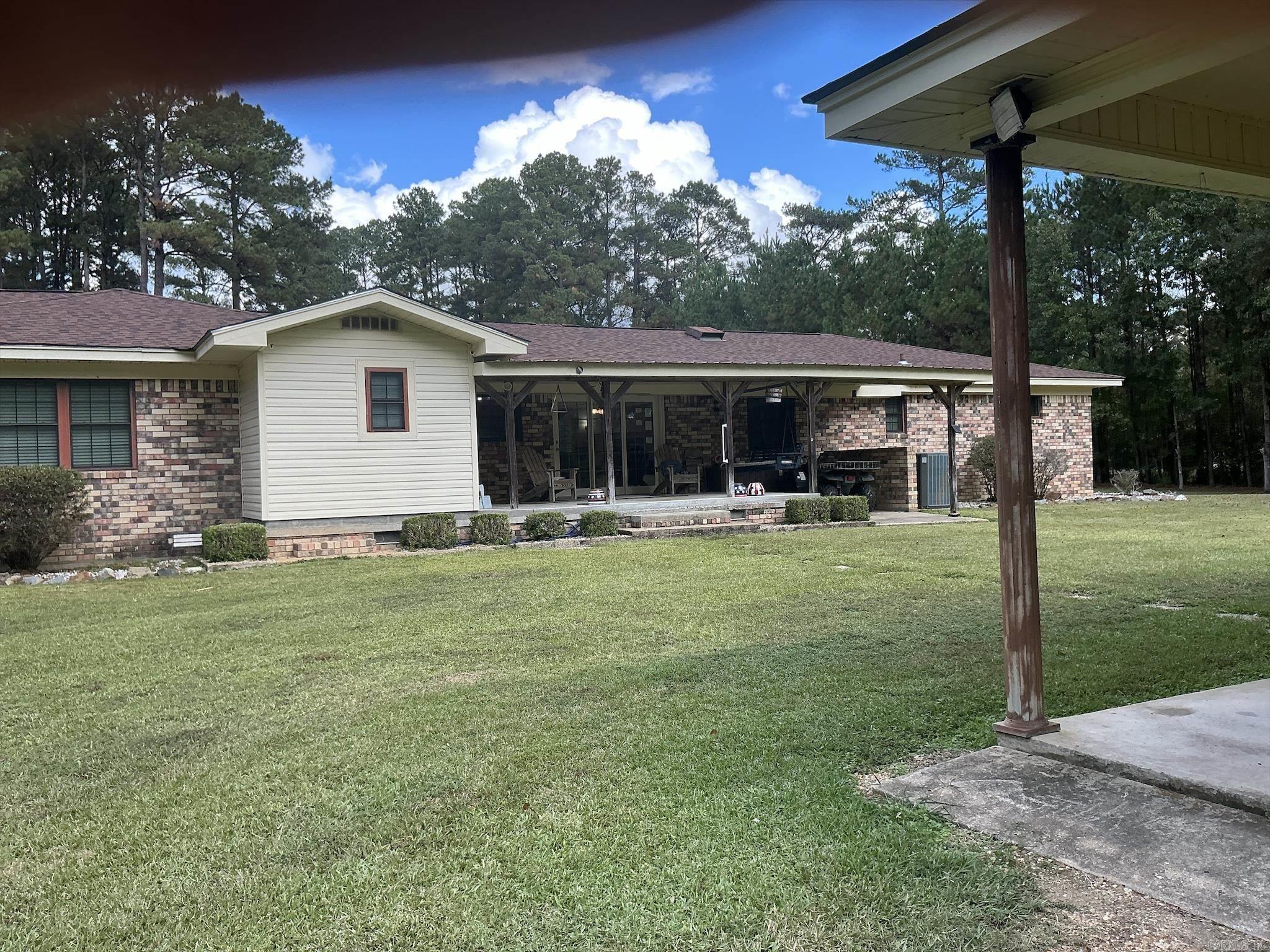 128 Brushy Creek DR Crossett, AR 71635