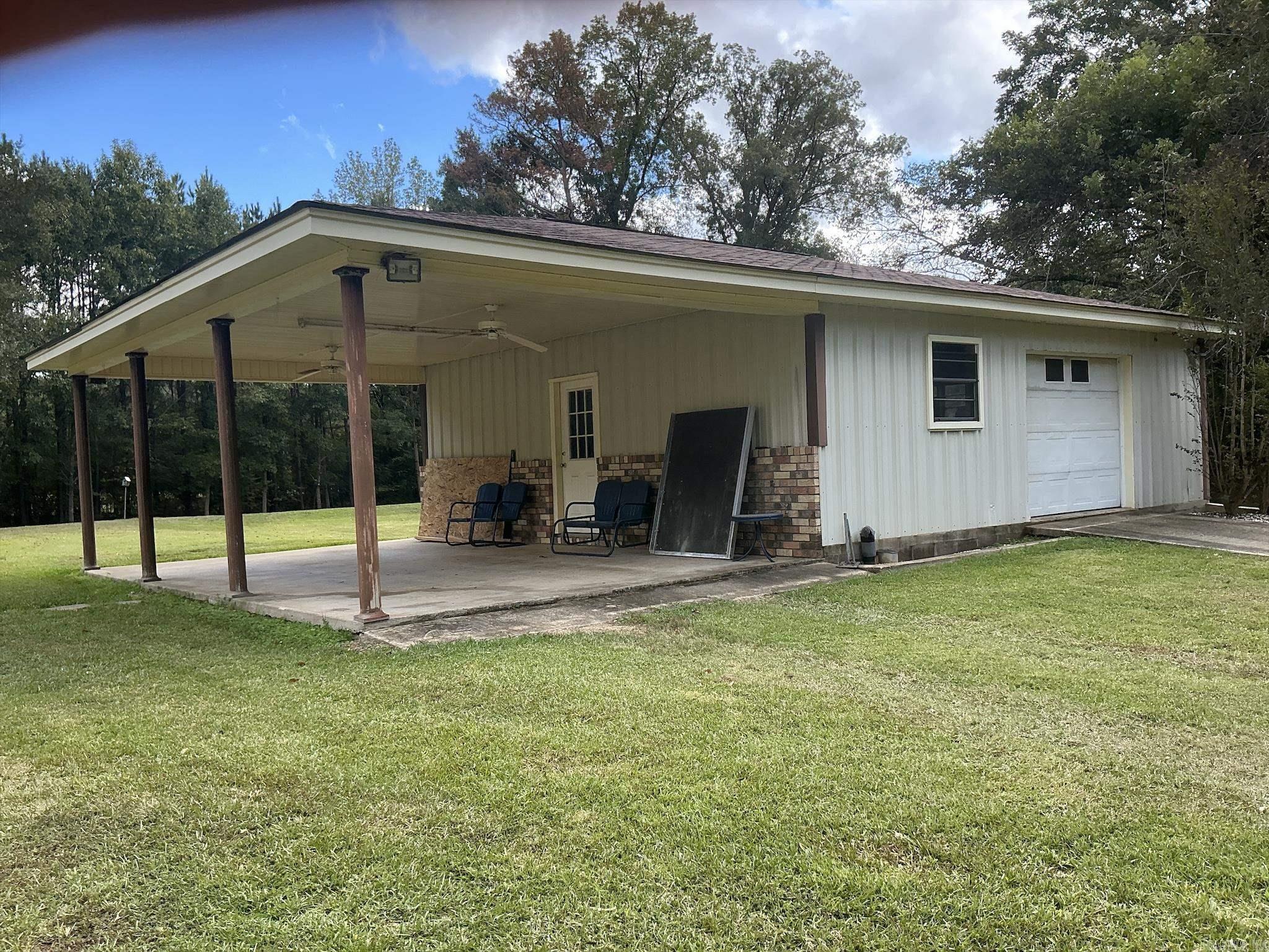 128 Brushy Creek DR Crossett, AR 71635