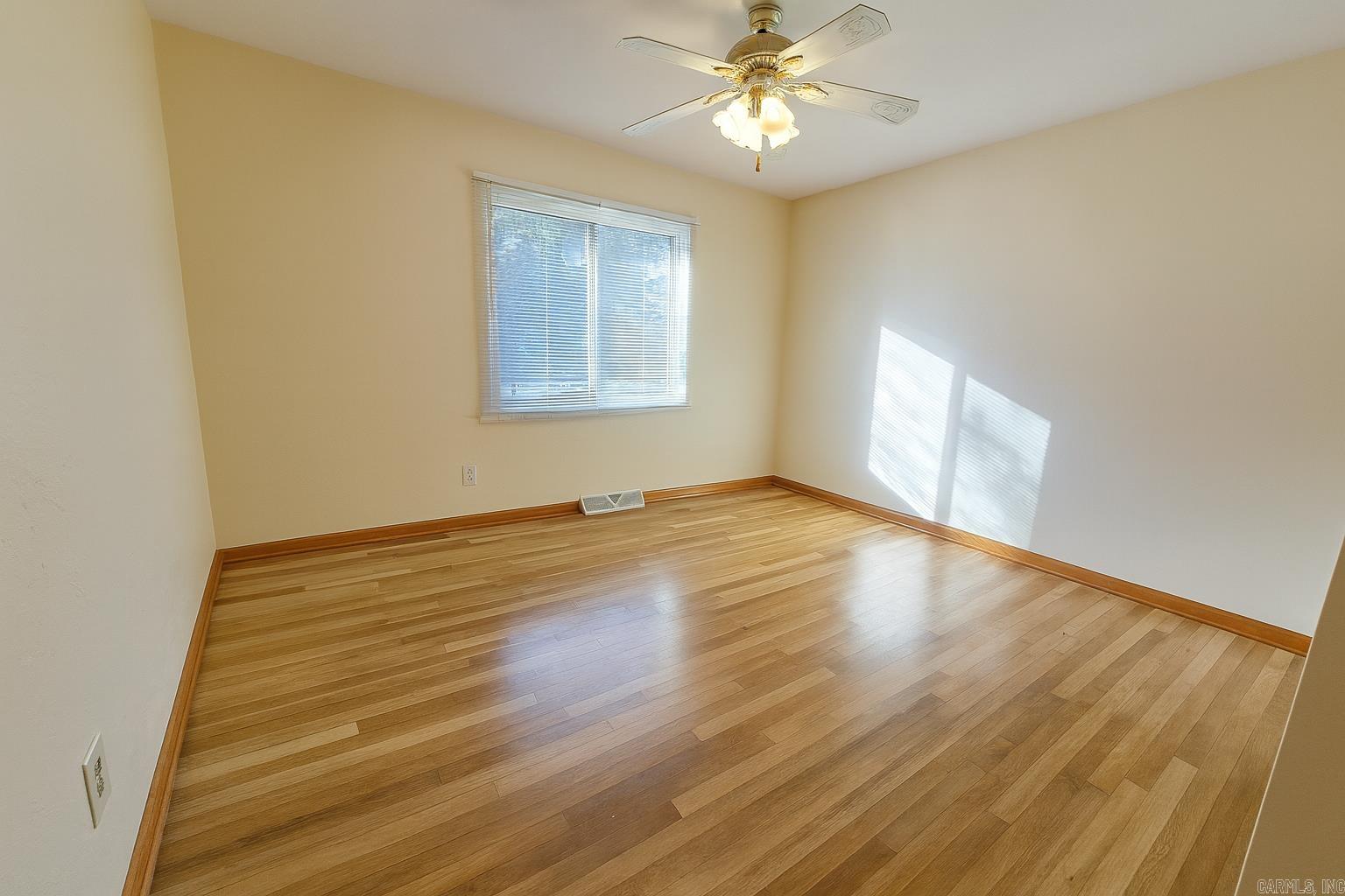 608 Broadmoor  Mountain Home, AR