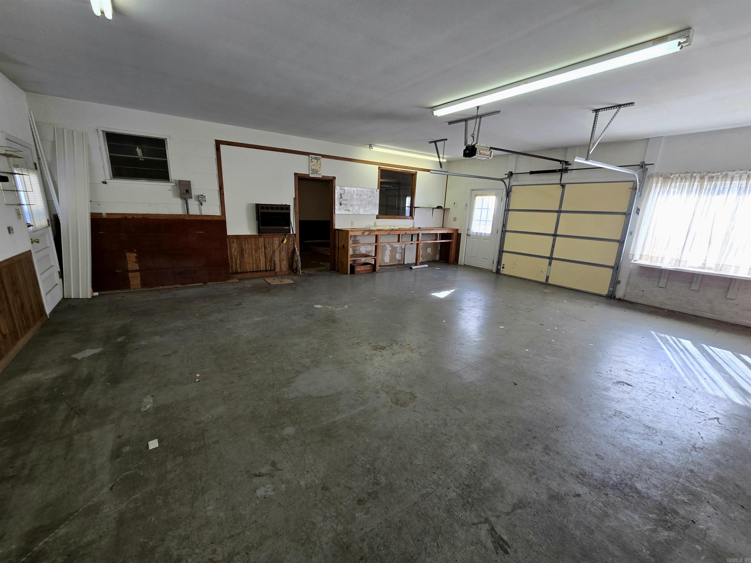 608 Broadmoor  Mountain Home, AR