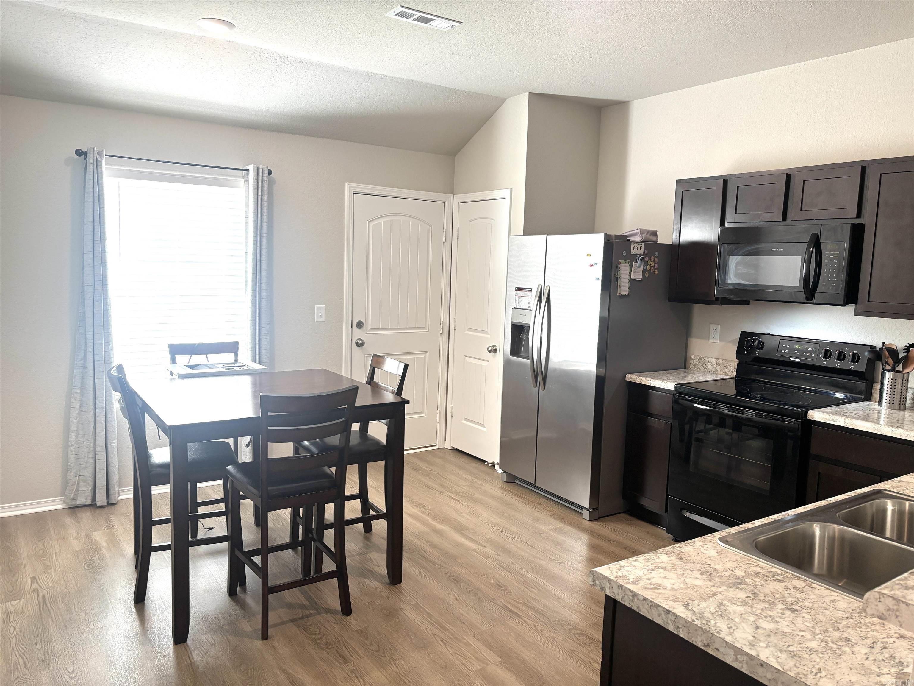 4488 Olympic Dr Benton, AR 72019