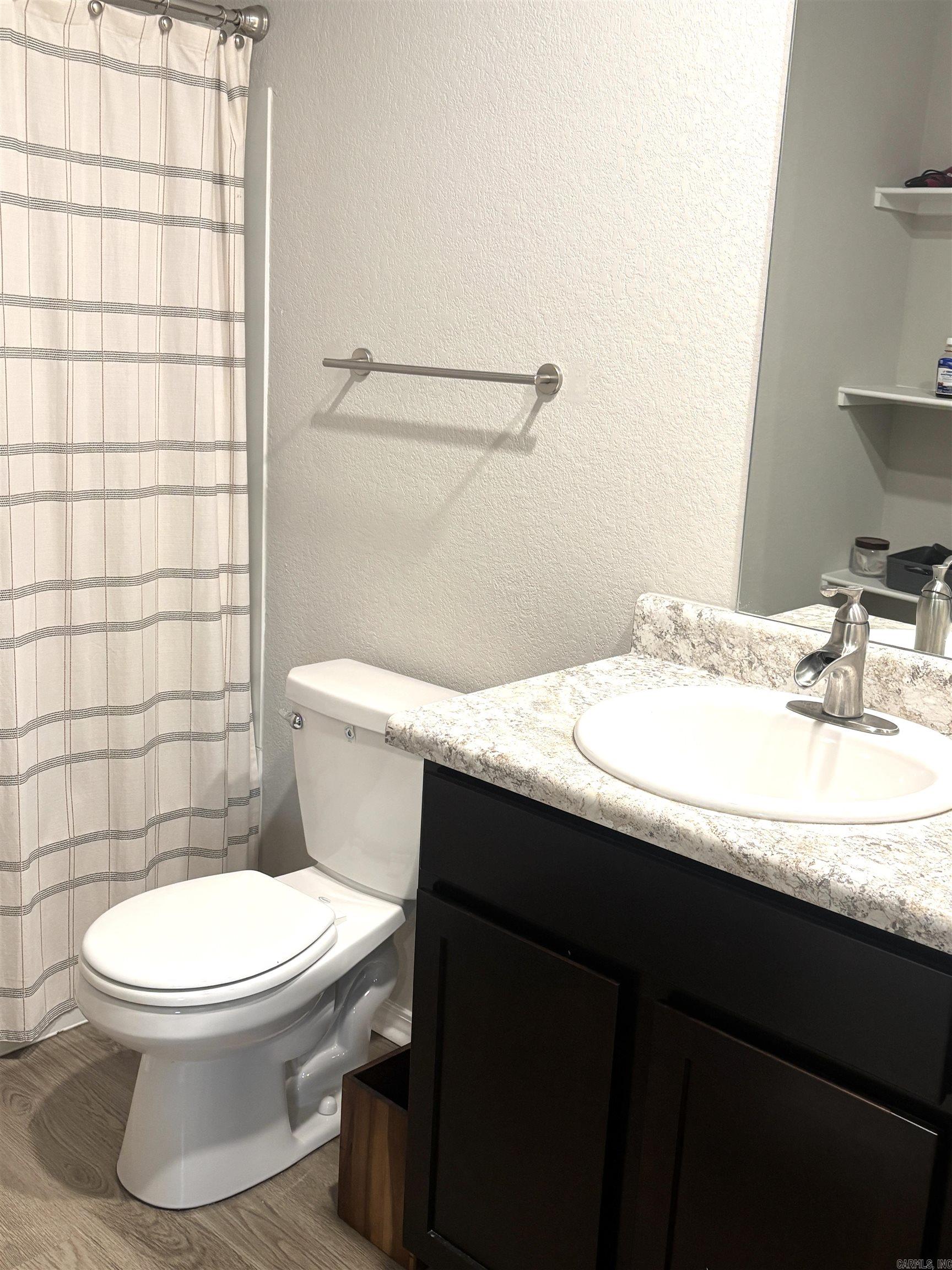 4488 Olympic Dr Benton, AR 72019