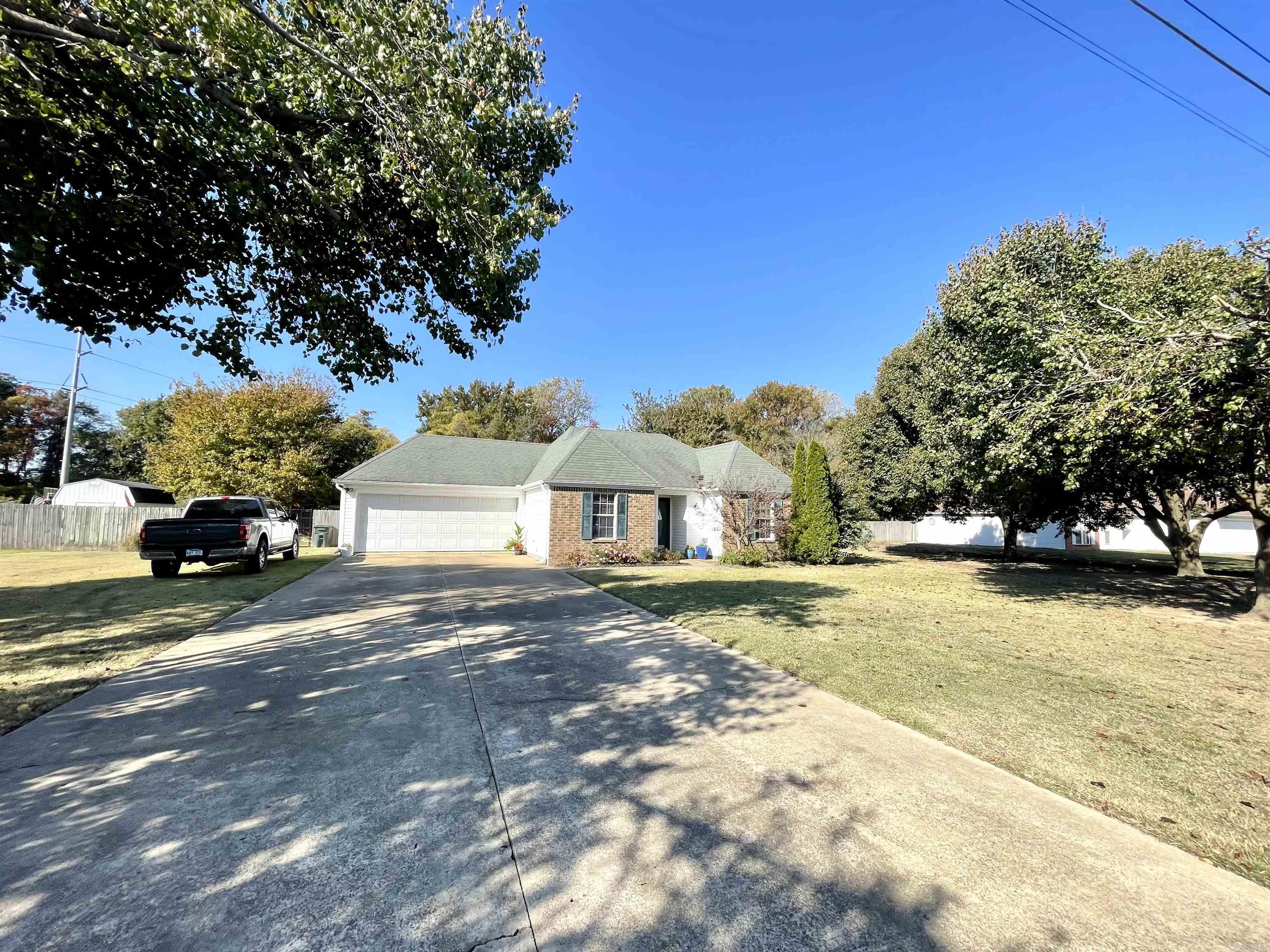 208 James Paul Lane Trumann, AR 72472