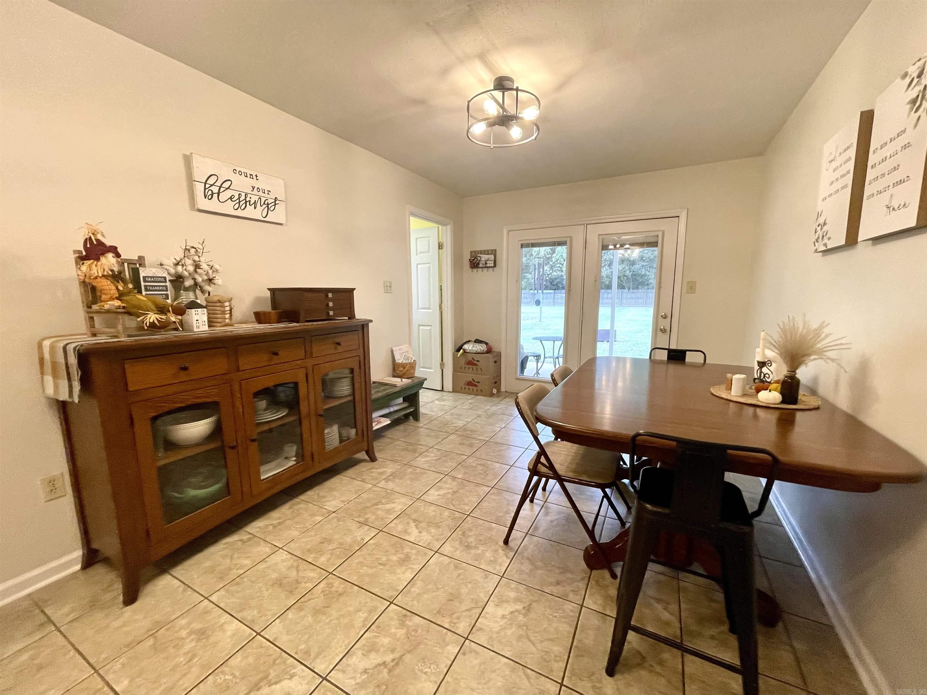 208 James Paul Lane Trumann, AR 72472