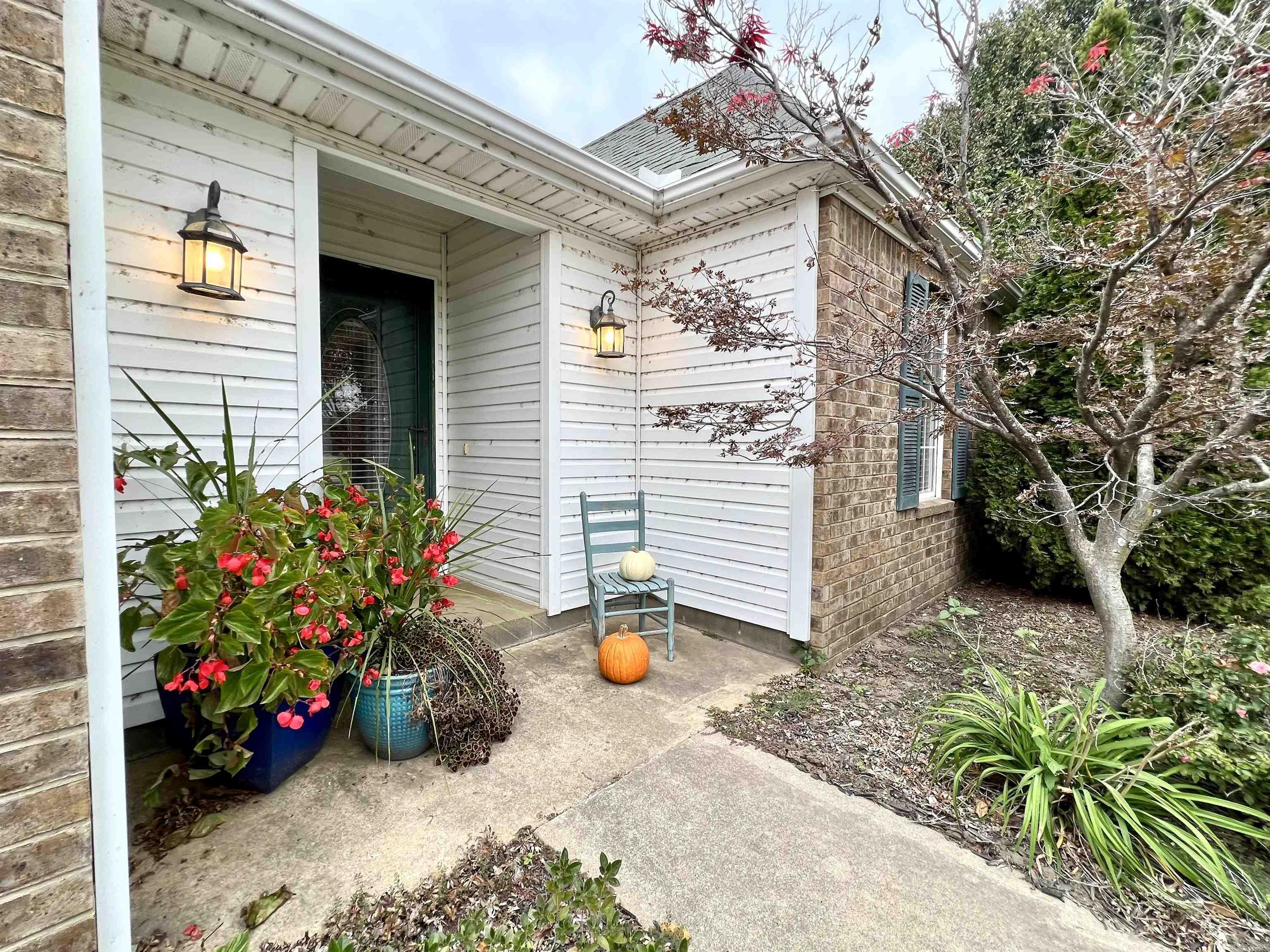 208 James Paul Lane Trumann, AR 72472