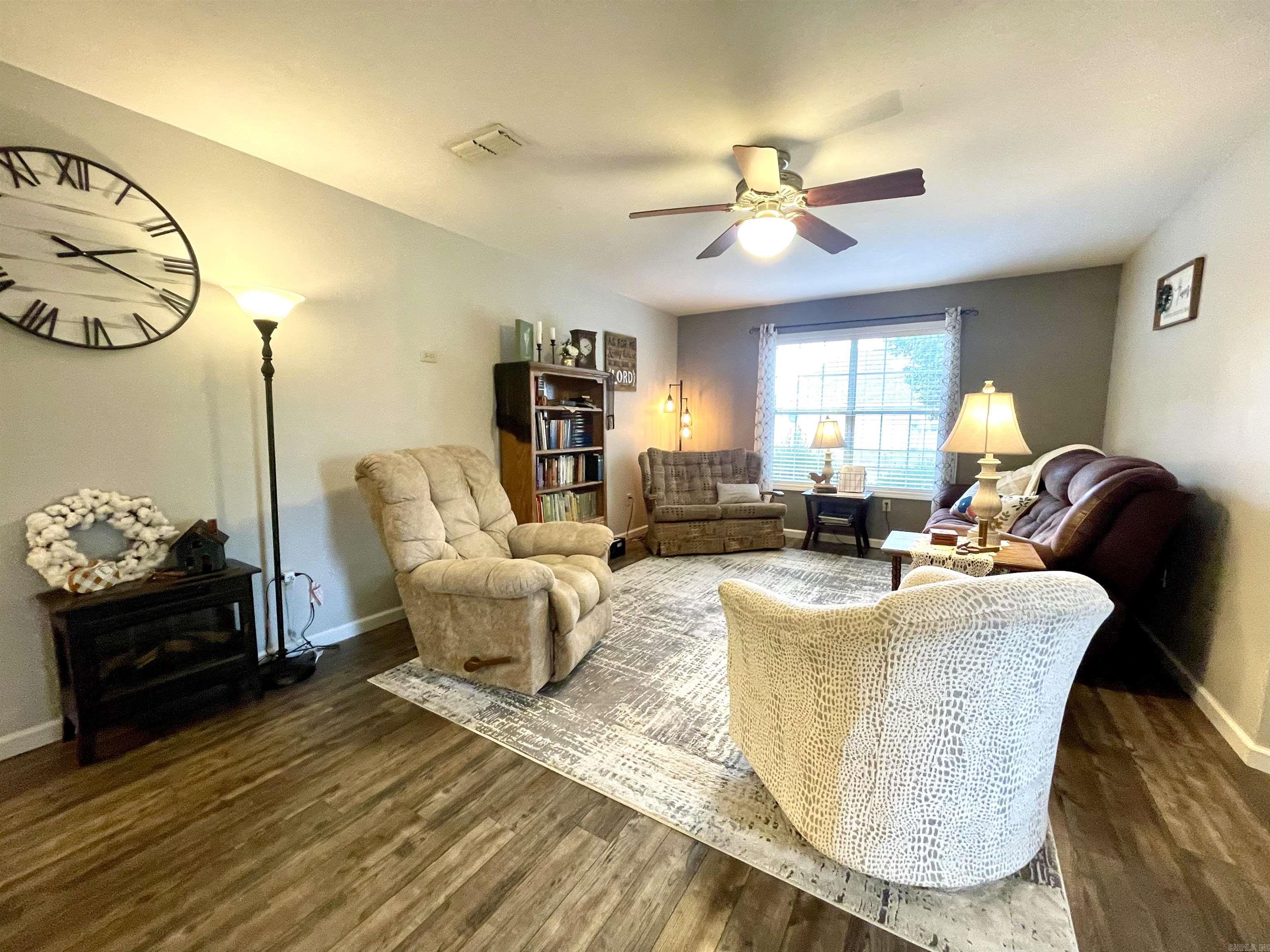 208 James Paul Lane Trumann, AR 72472