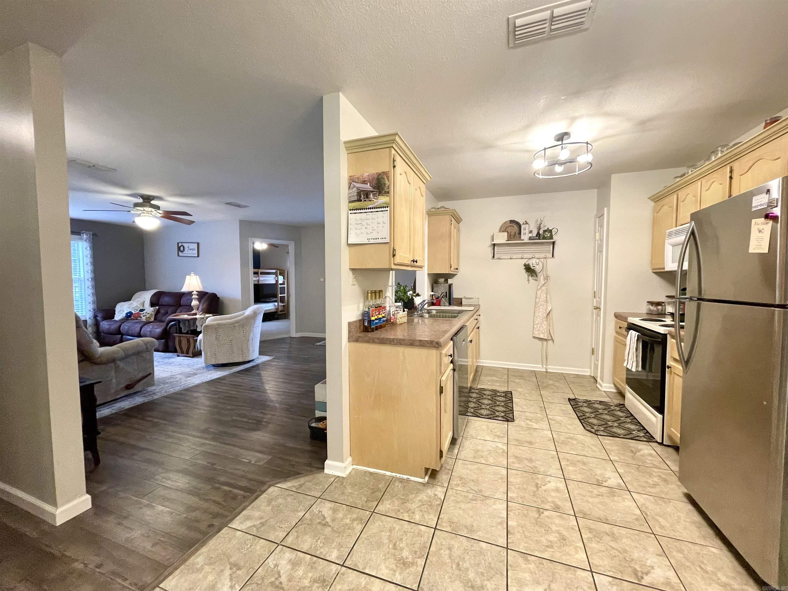 208 James Paul Lane Trumann, AR 72472