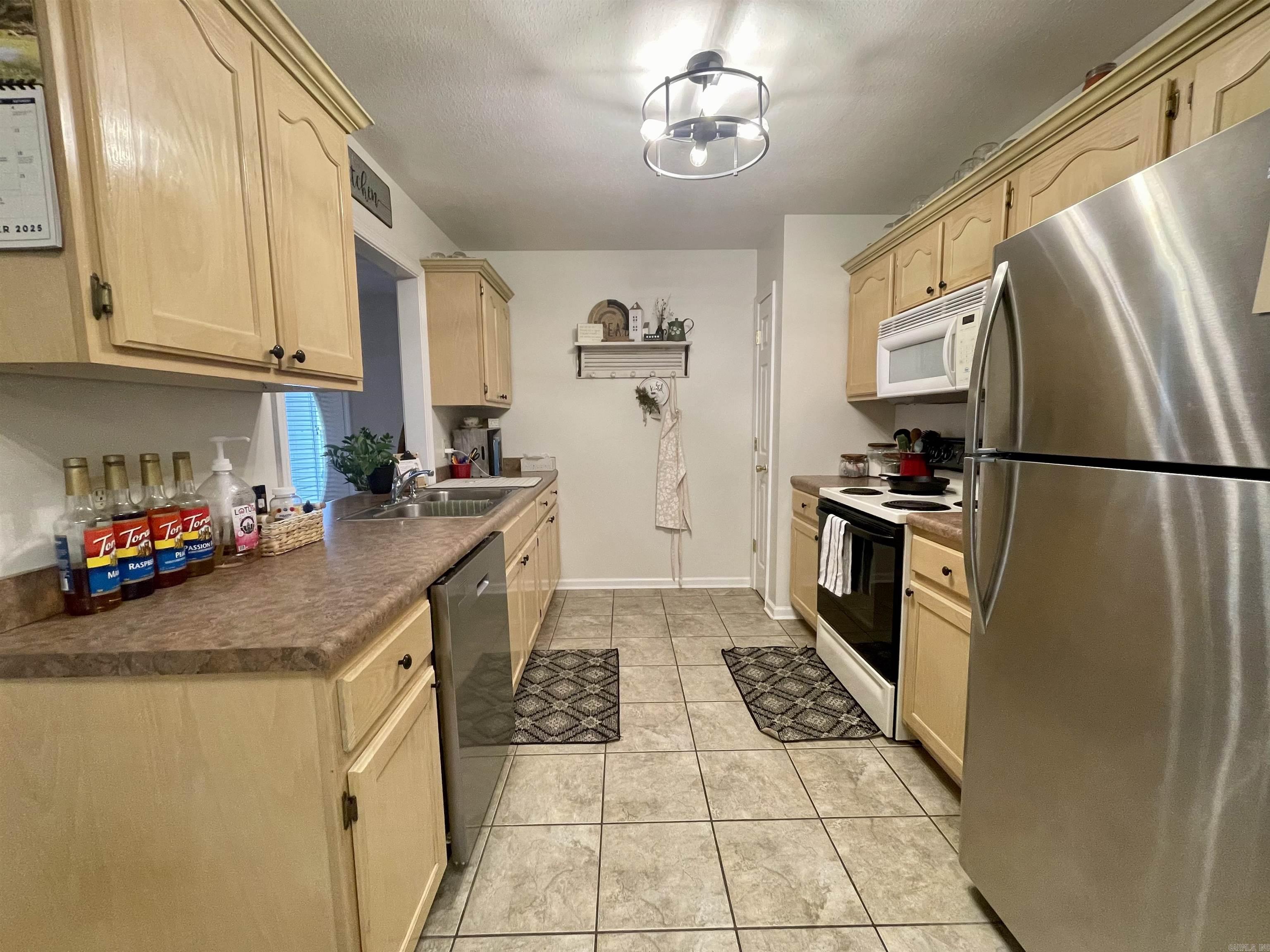 208 James Paul Lane Trumann, AR 72472