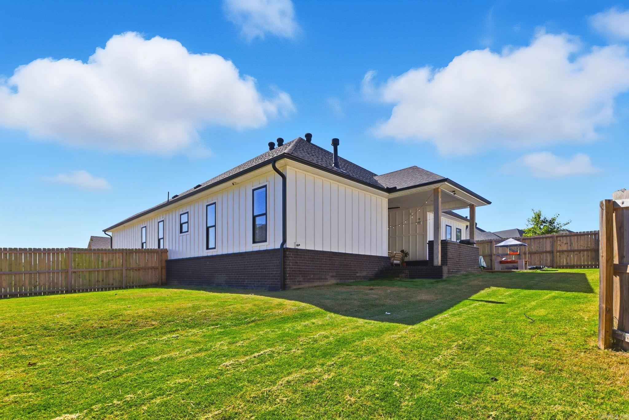 305 B Street Bryant, AR 72022