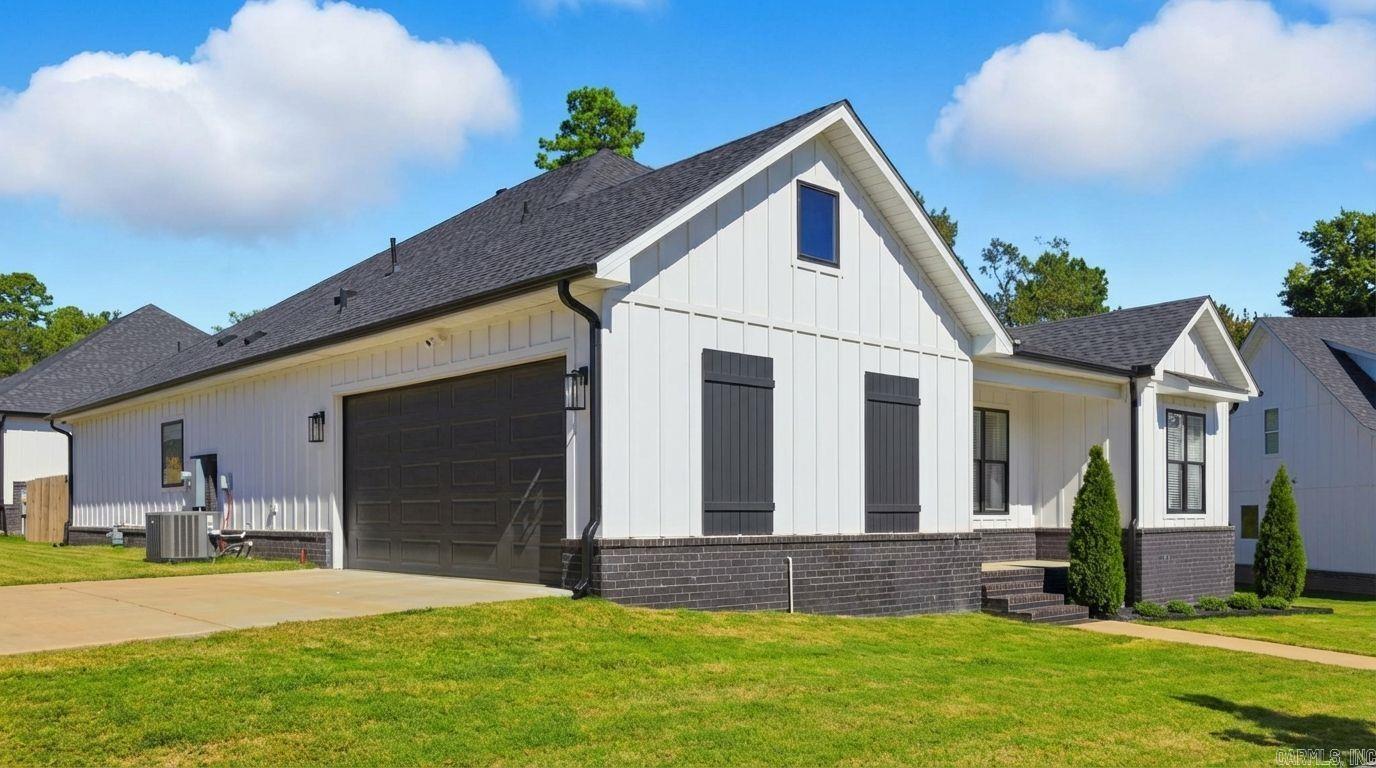 305 B Street Bryant, AR 72022