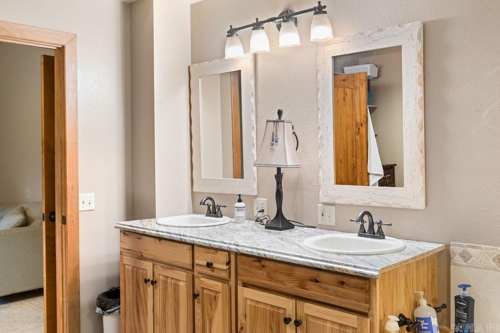 1229 Buford Spur Mountain Home, AR 72653