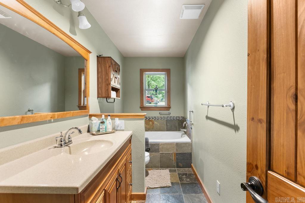 1229 Buford Spur Mountain Home, AR 72653