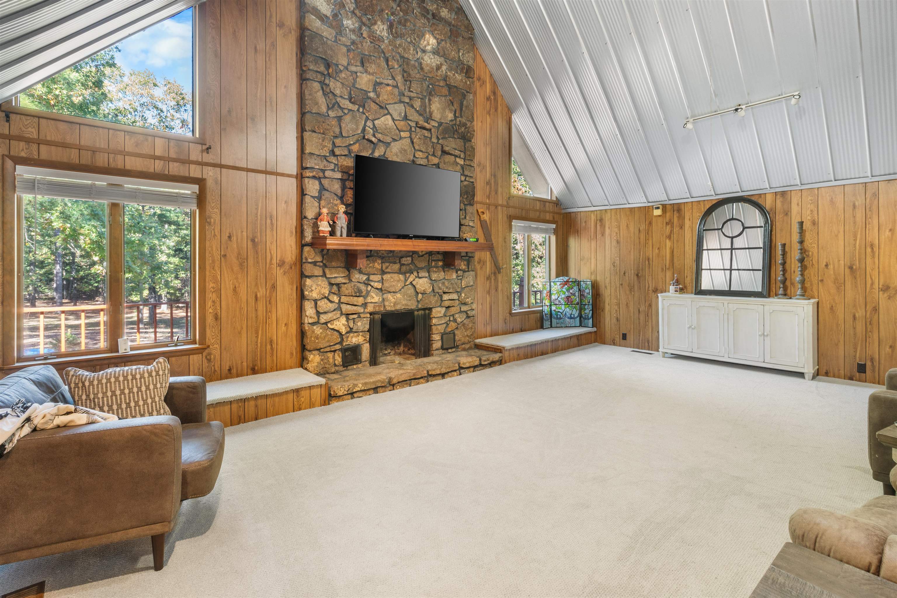 1018 Old Fort Road Melbourne, AR 72556