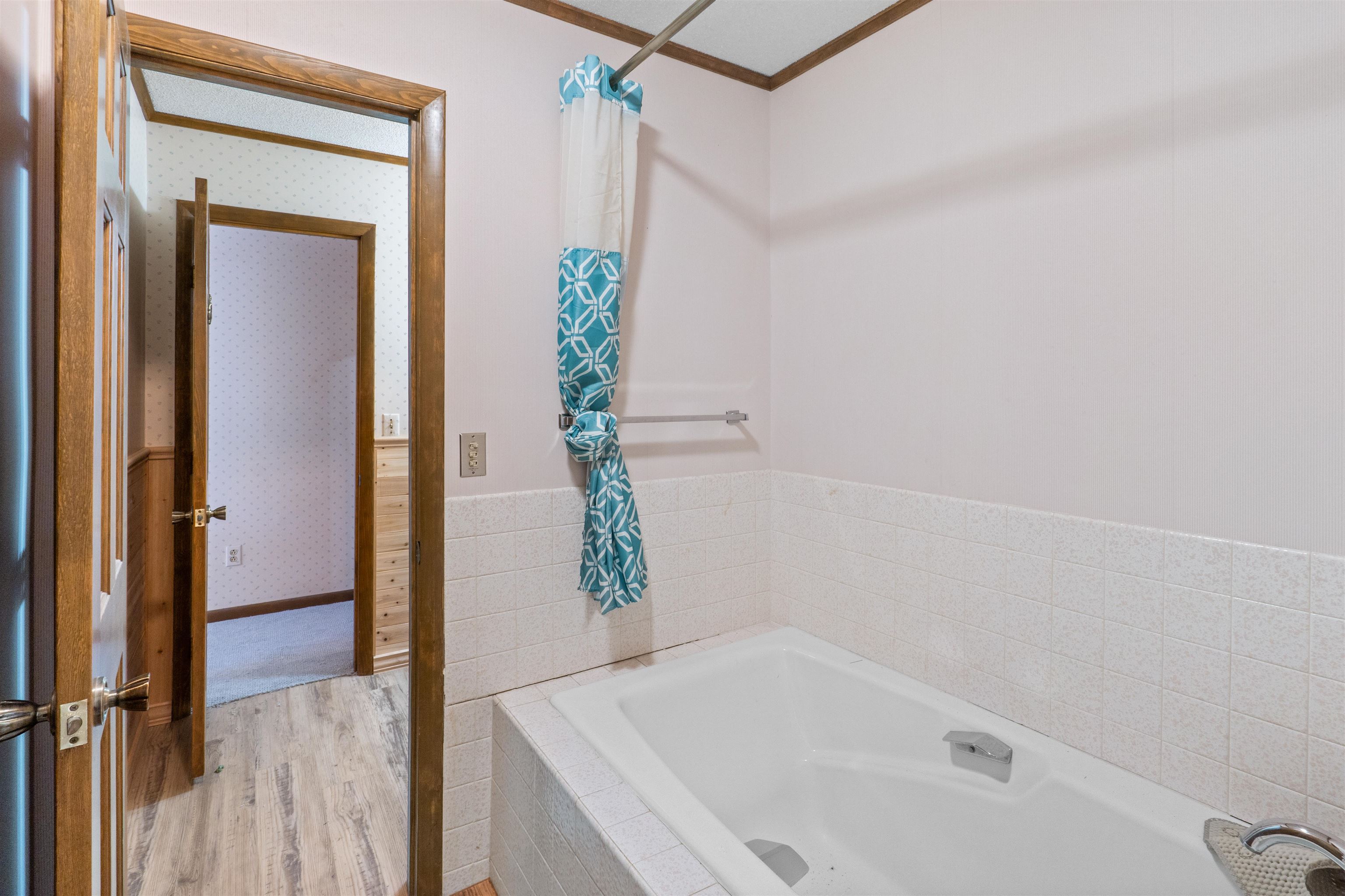 1018 Old Fort Road Melbourne, AR 72556