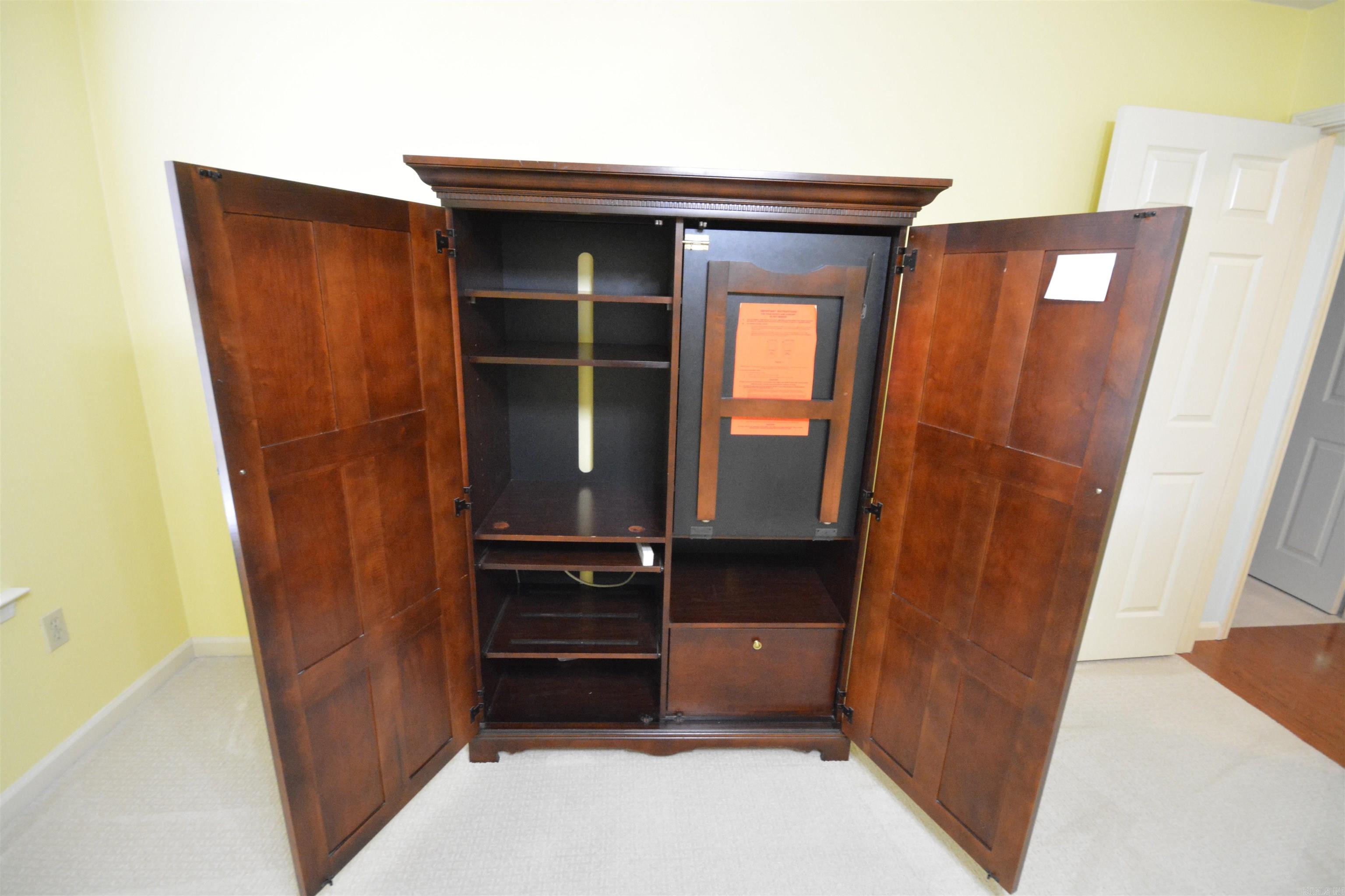 1910 Cherrybend Drive Little Rock, AR 72211