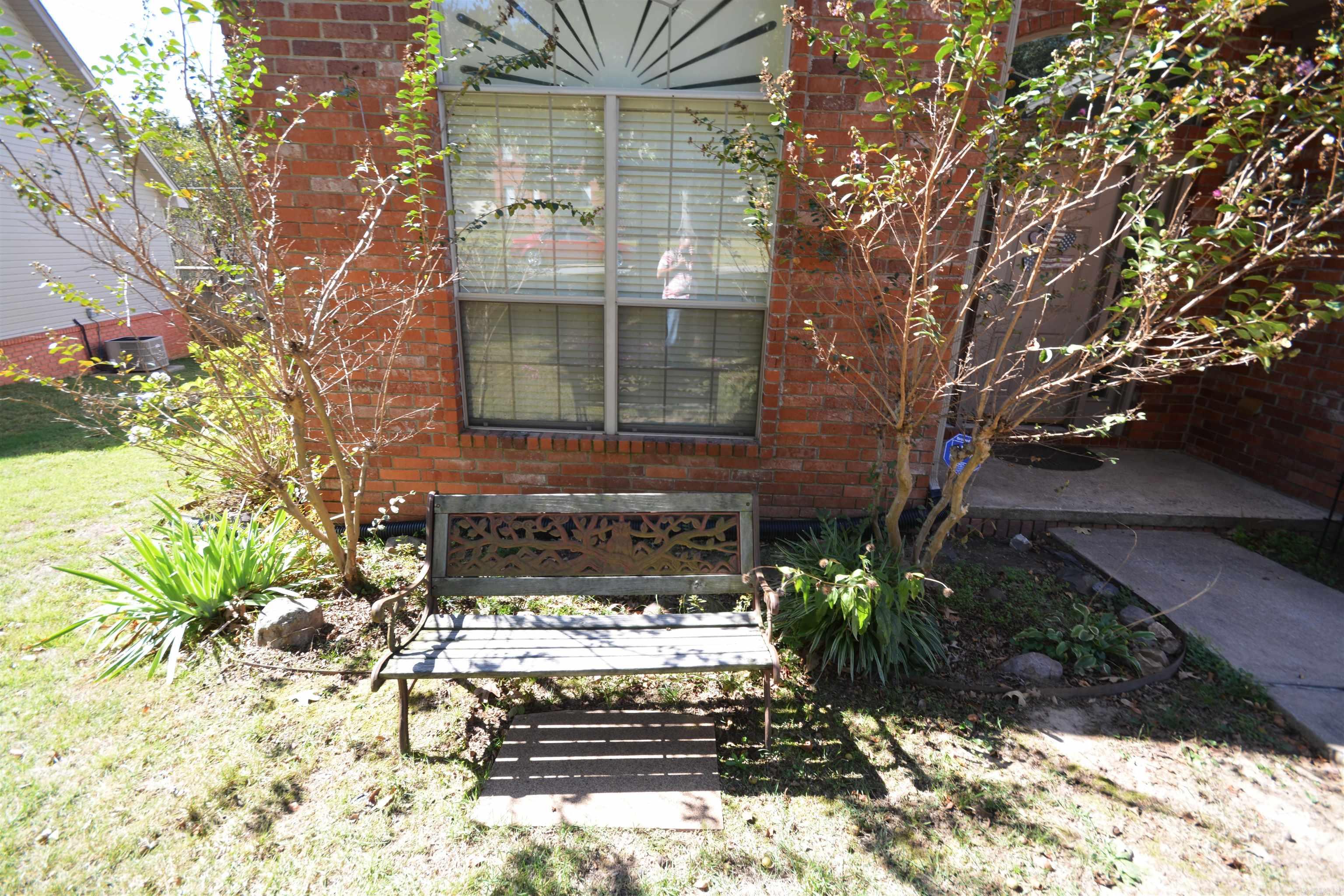 1910 Cherrybend Drive Little Rock, AR 72211