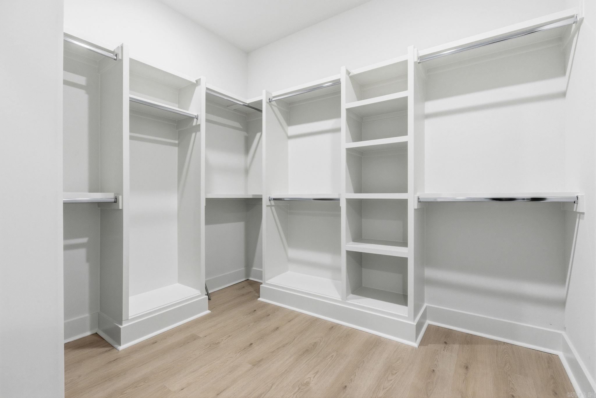 201 Edgewood Circle Little Rock, AR 72223