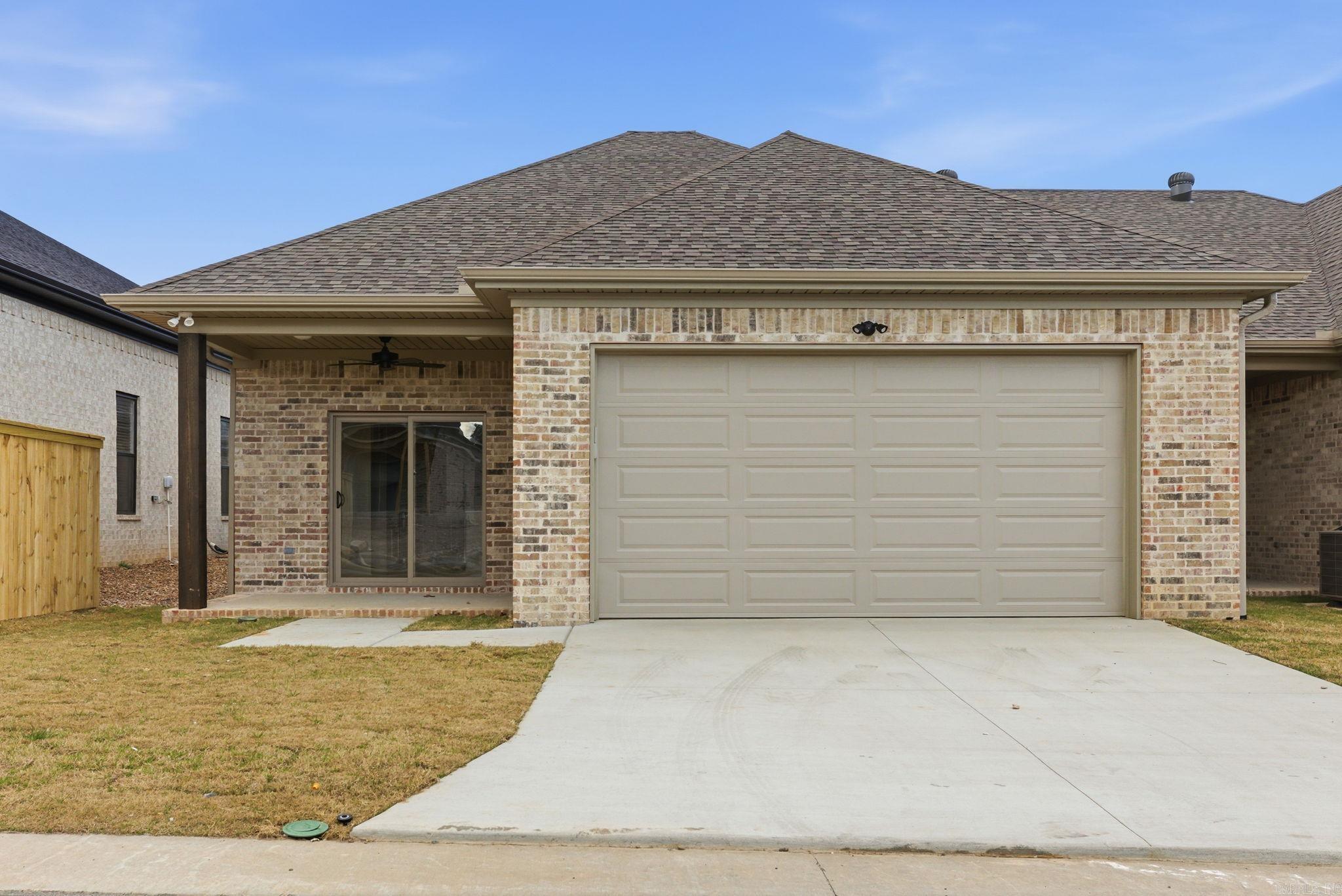 201 Edgewood Circle Little Rock, AR 72223