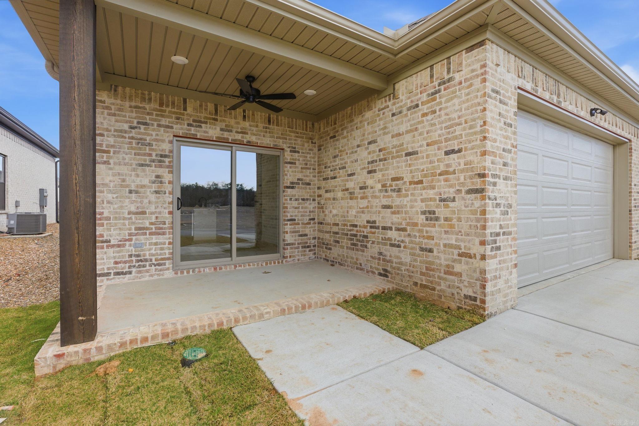 201 Edgewood Circle Little Rock, AR 72223