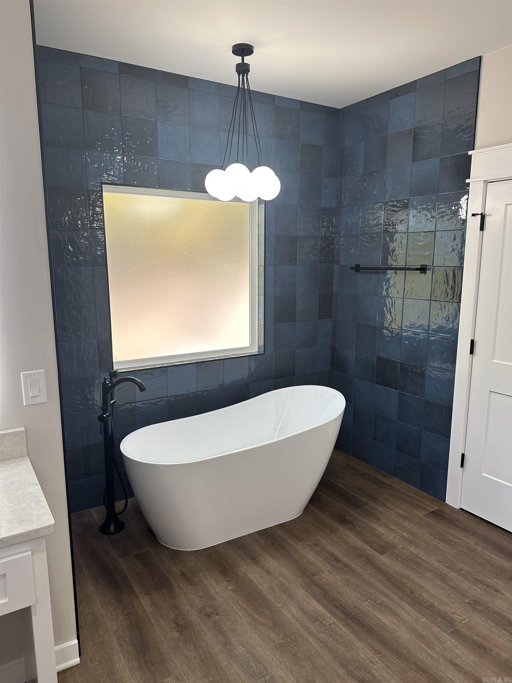 28 Darro Way Hot Springs Village, AR 71909