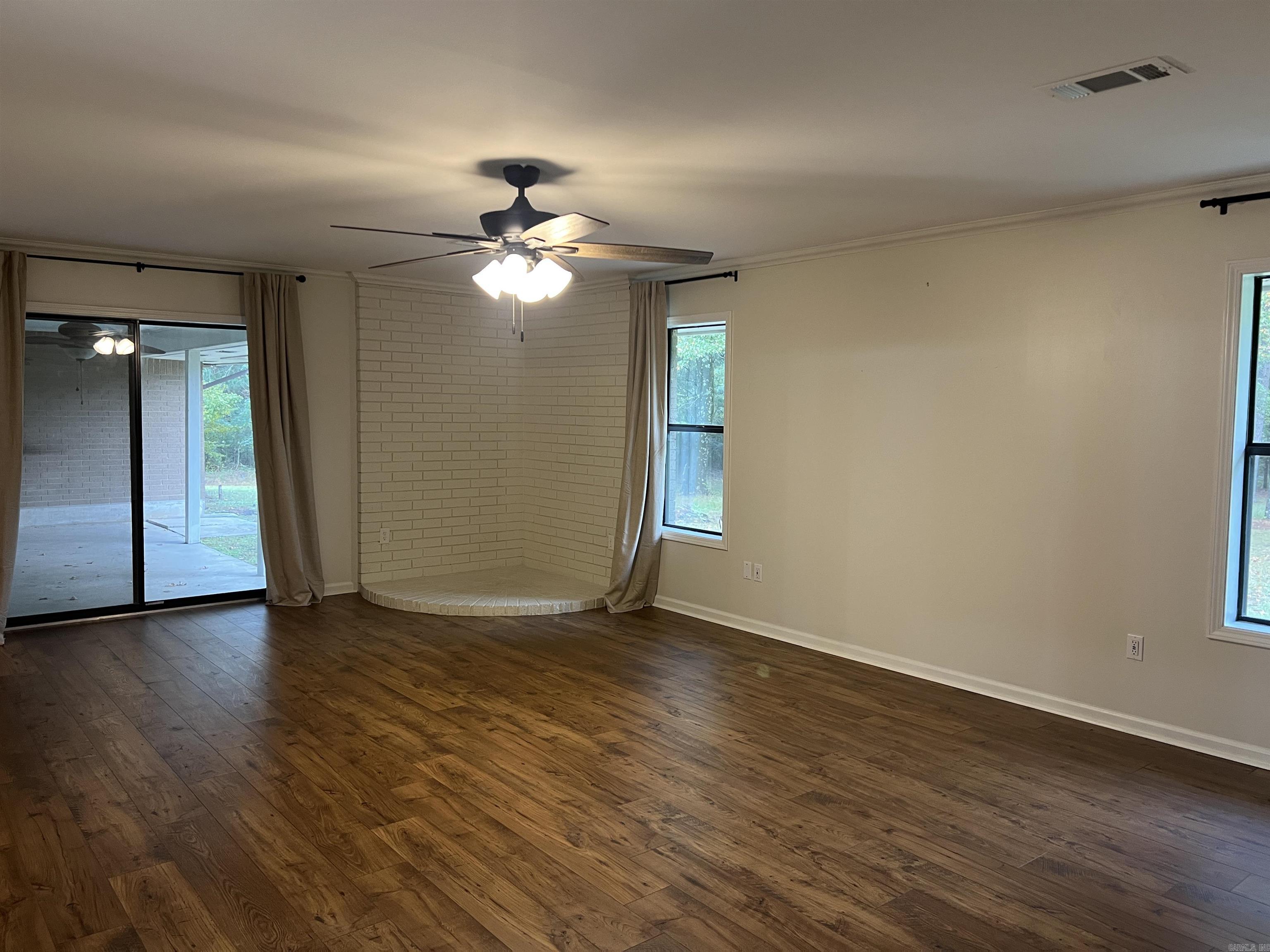 301 Billingsley Redfield, AR 72132