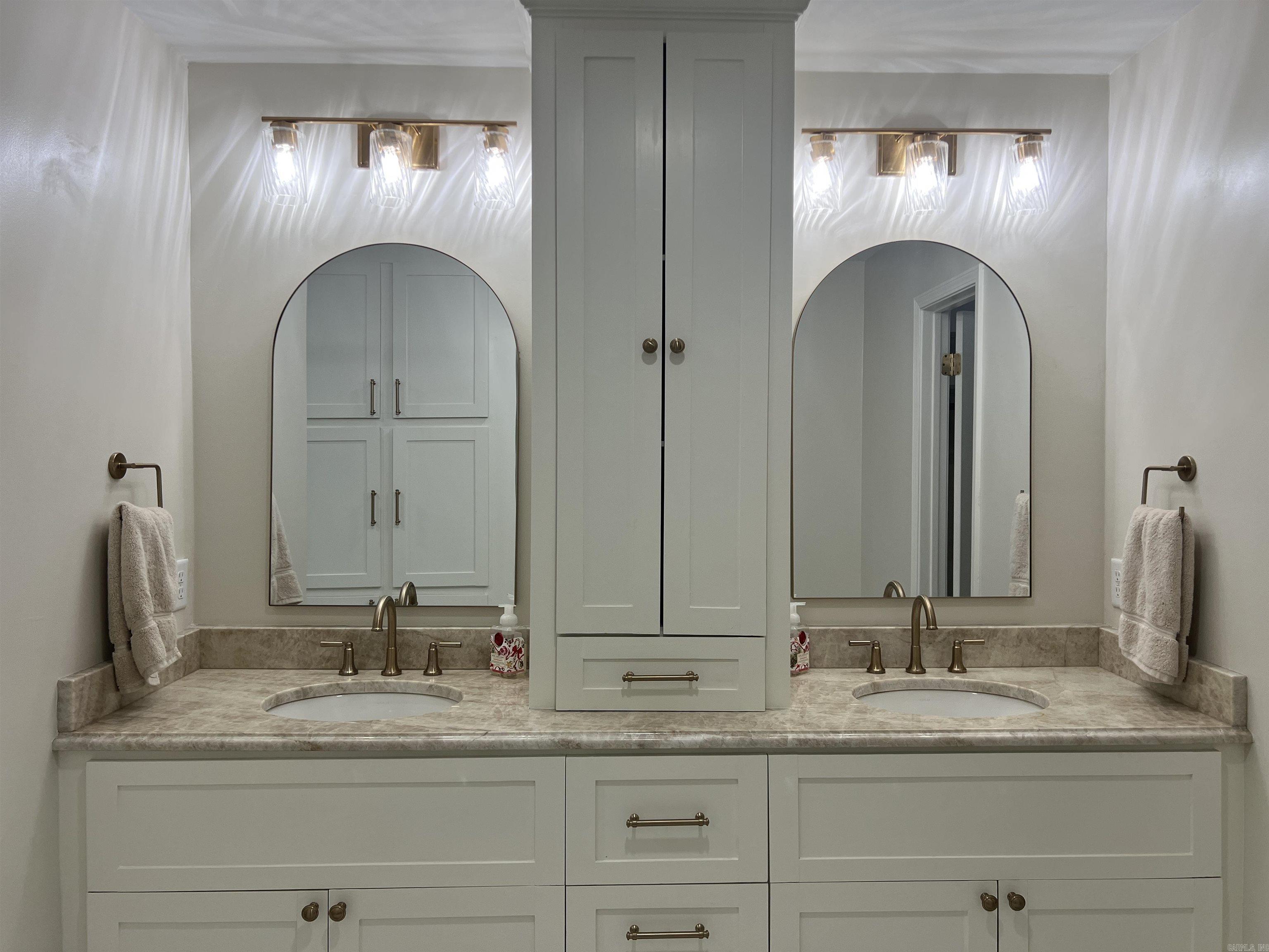 301 Billingsley Redfield, AR 72132