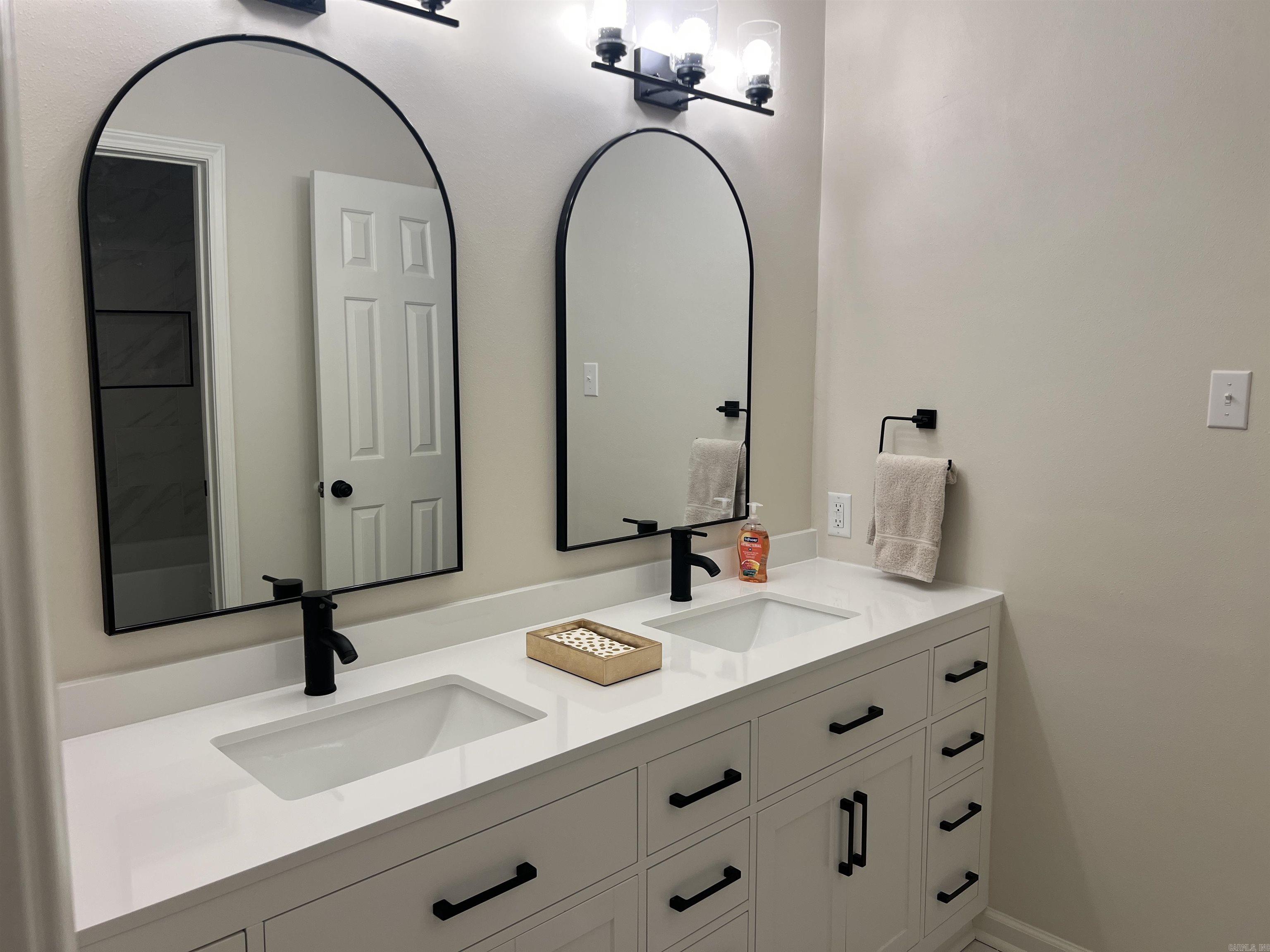 301 Billingsley Redfield, AR 72132