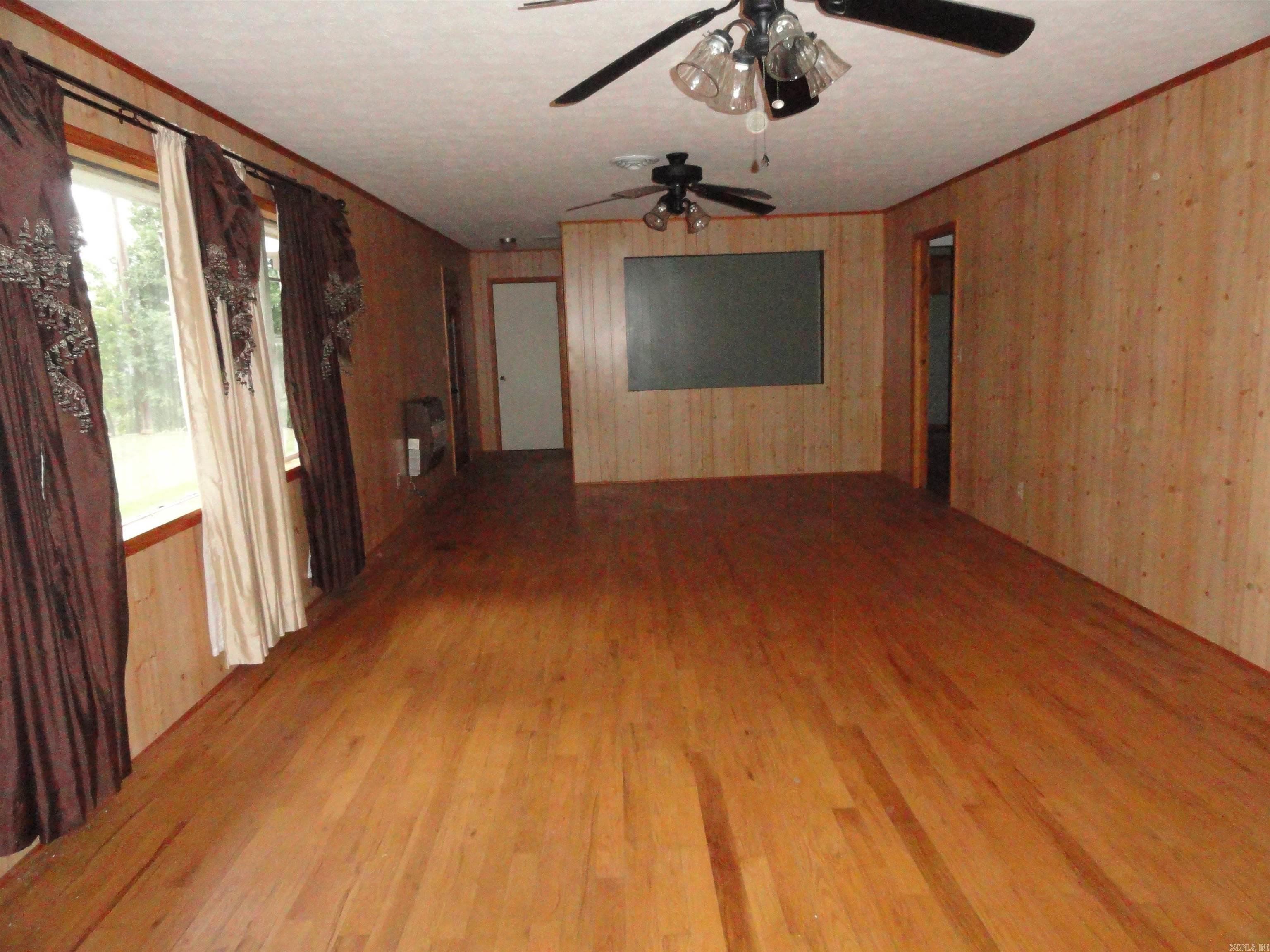 233 Piney  Marshall, AR