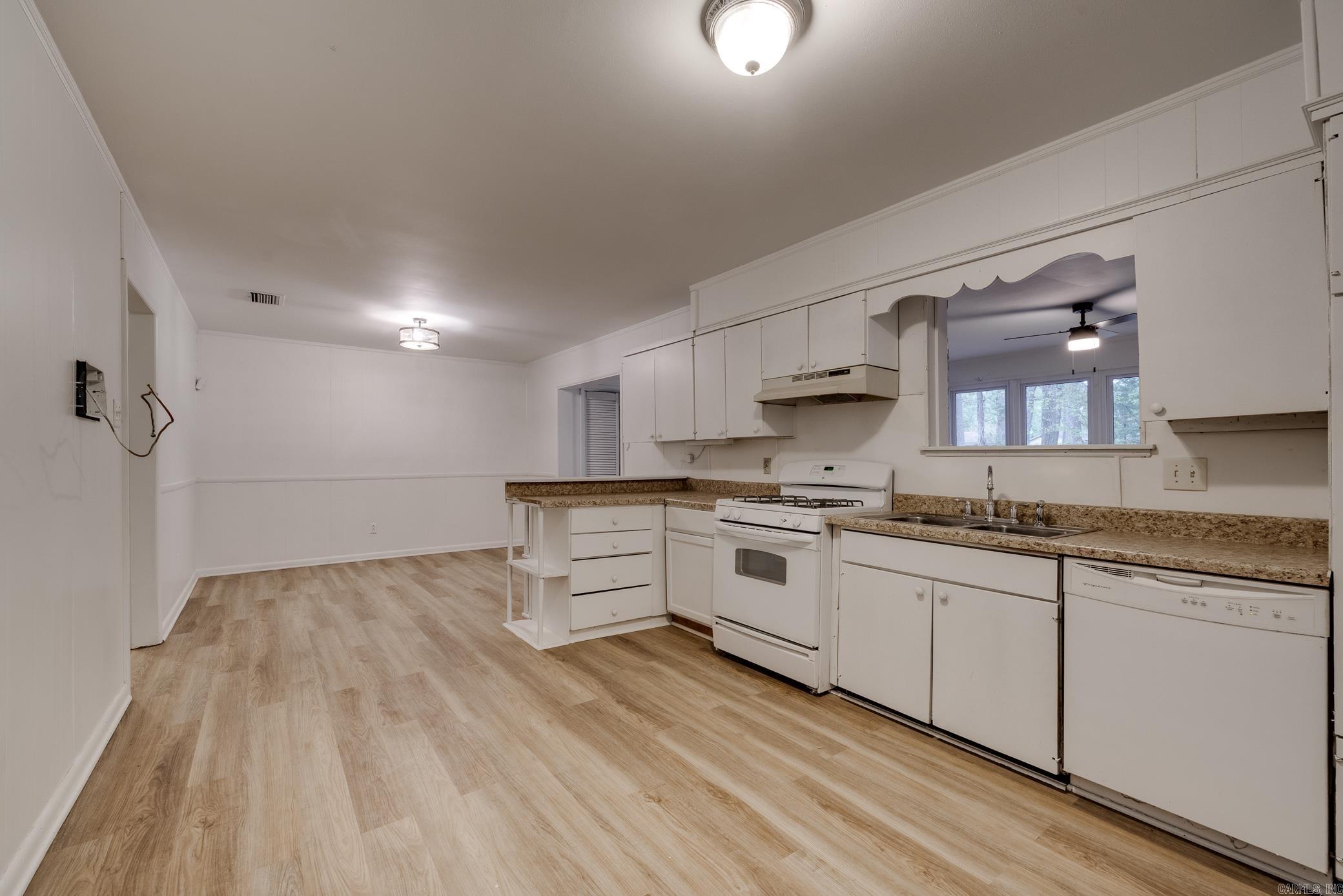 5505 Chaucer Lane Little Rock, AR 72209